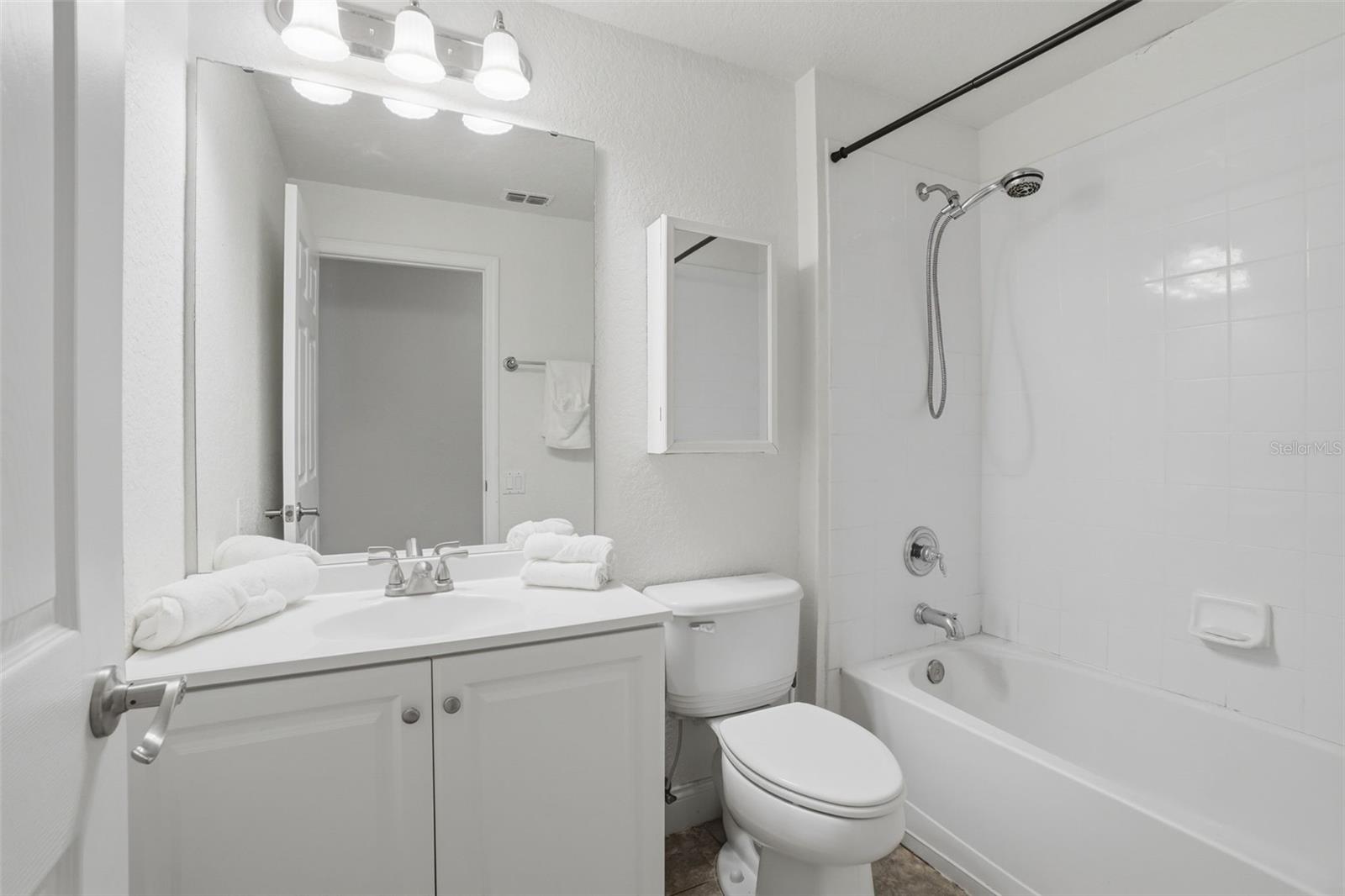 Listing photo id 26 for 14341 Windigo Lane