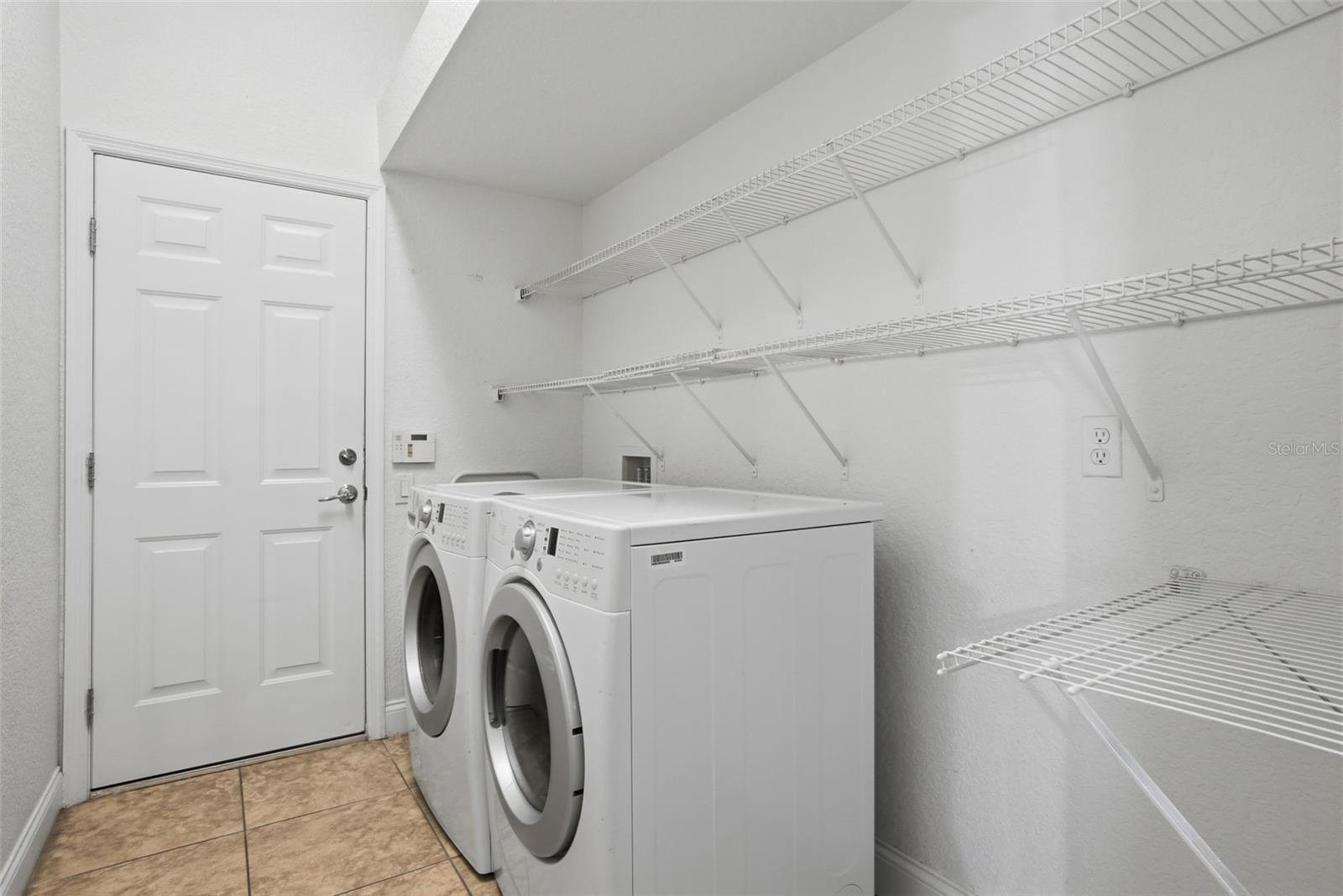 Listing photo id 33 for 14341 Windigo Lane