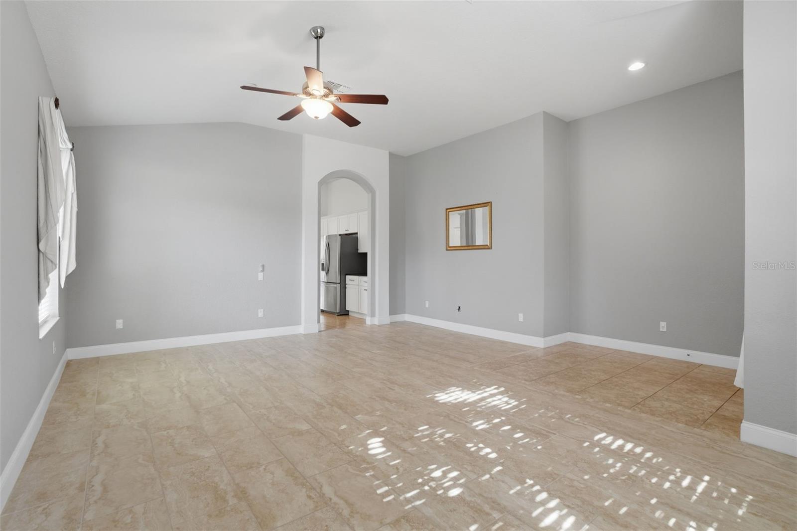 Listing photo id 2 for 14341 Windigo Lane