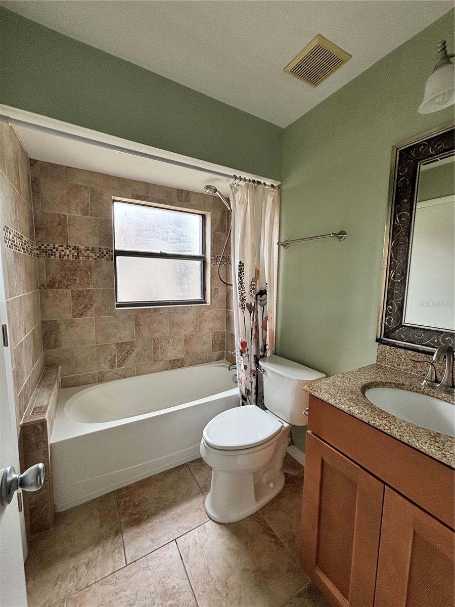 Image 5 of 10 For 3118 Semoran Boulevard N2