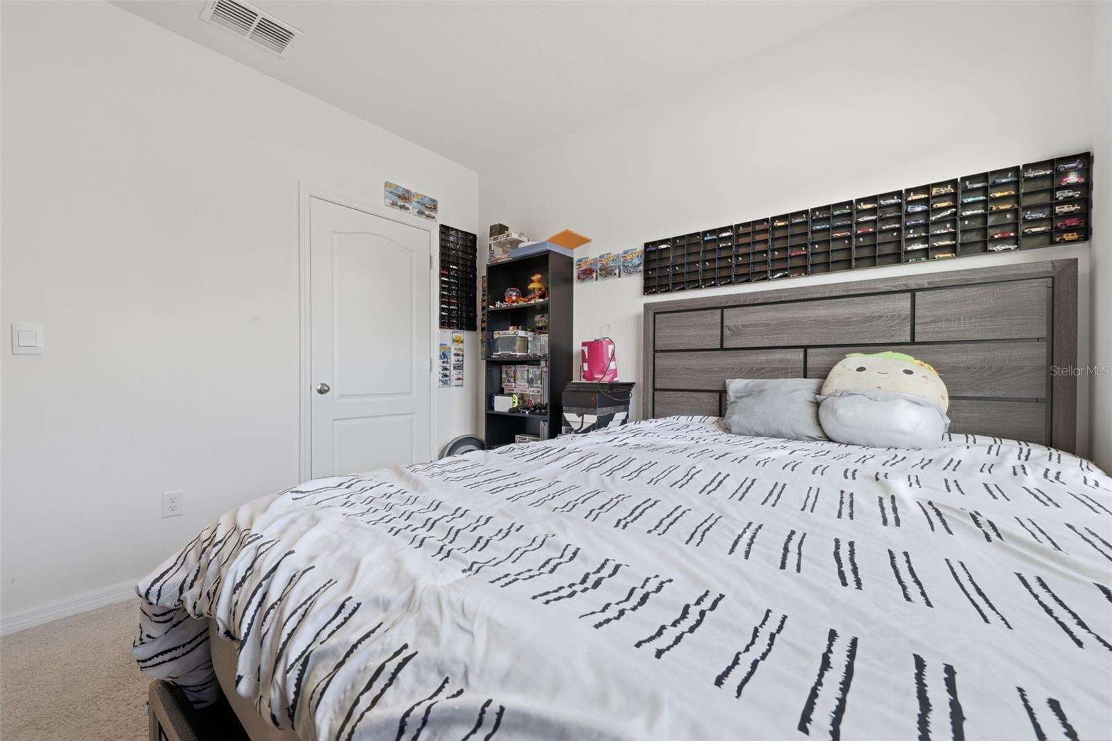 Image 18 of 29 For 11308 Amber Ridge Drive