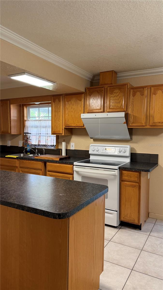 Image 12 of 20 For 655 Murphy Road