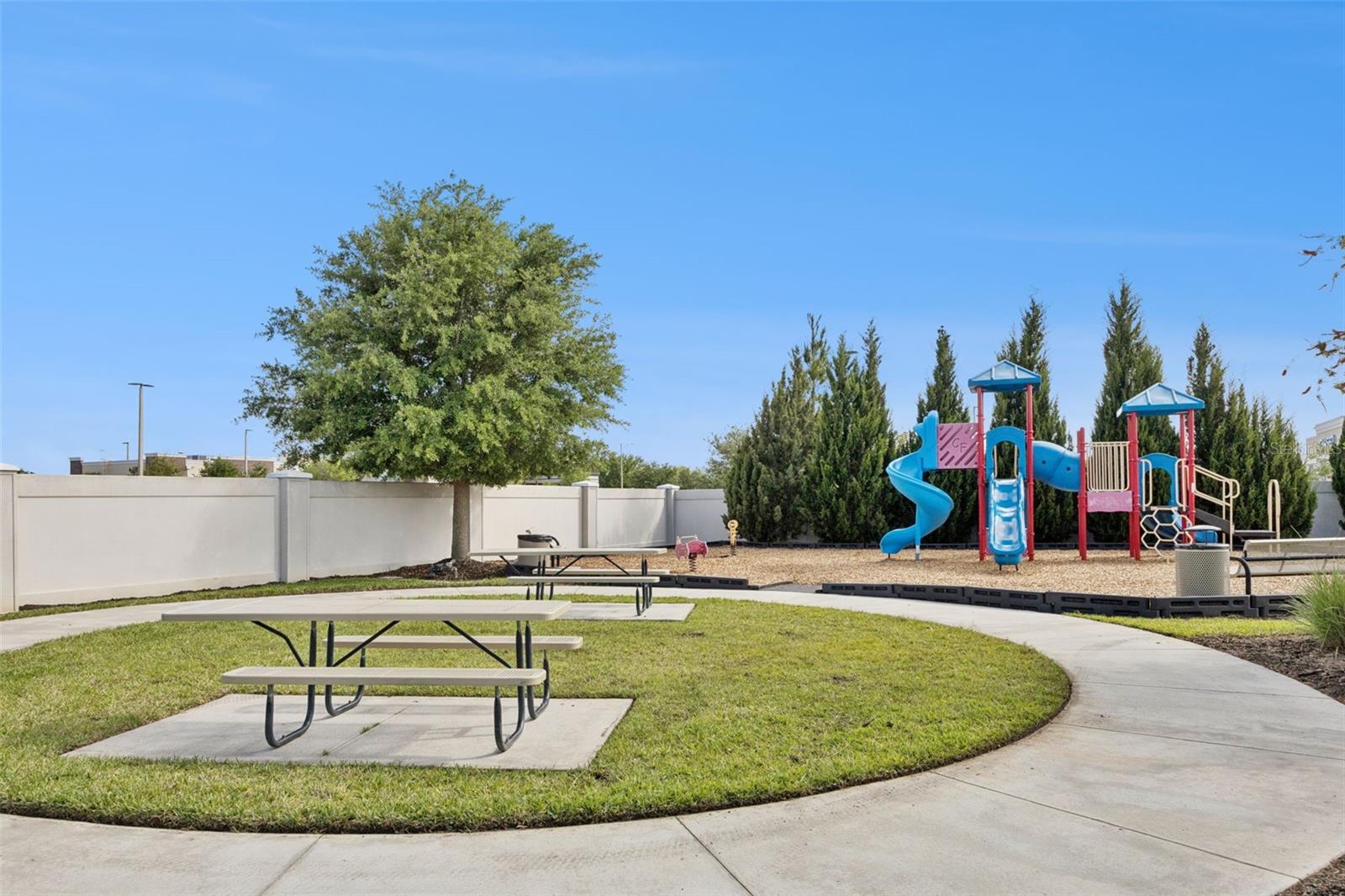 Image 19 of 20 For 759 Spring Palms Loop