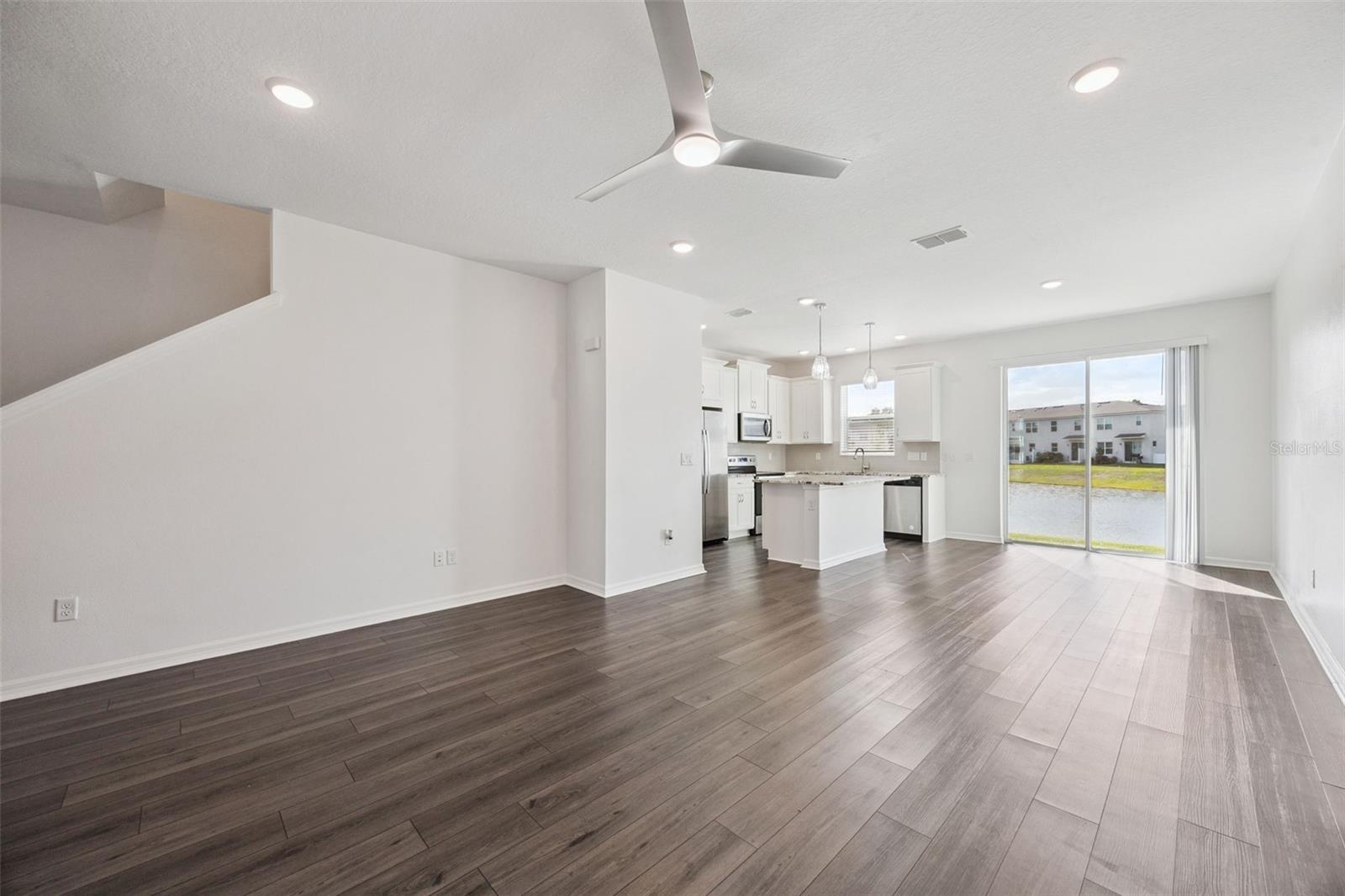 Image 3 of 20 For 759 Spring Palms Loop