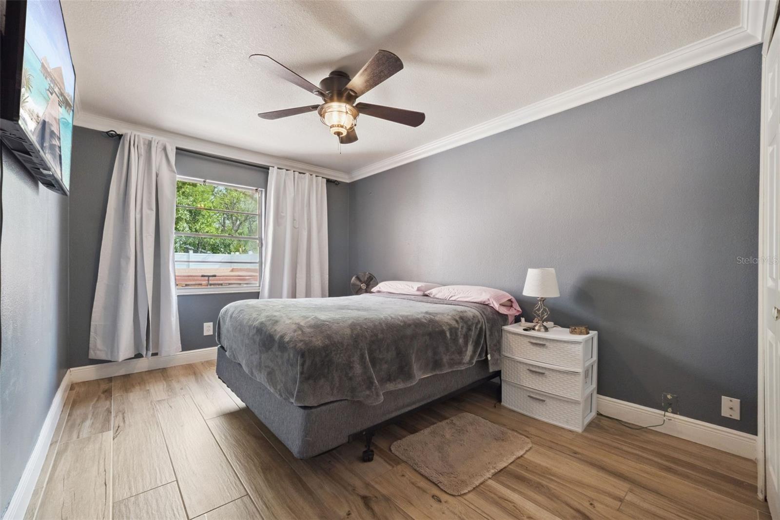 Image 15 of 24 For 6837 Edgefield Lane