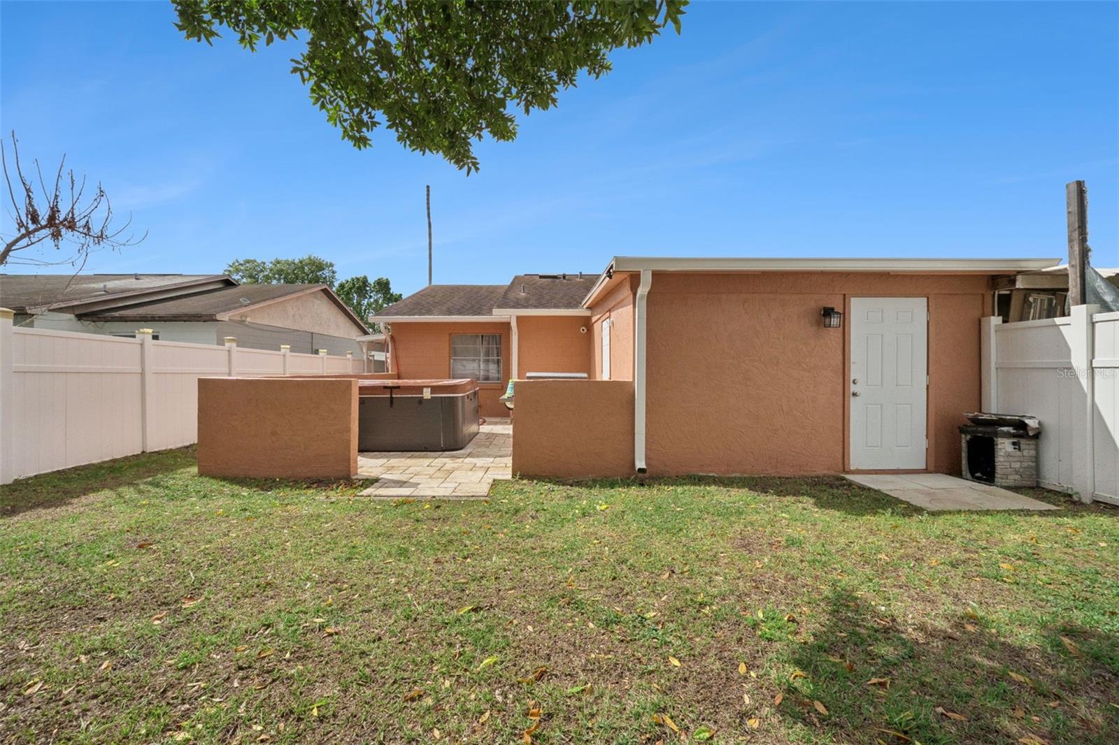 Image 21 of 24 For 6837 Edgefield Lane