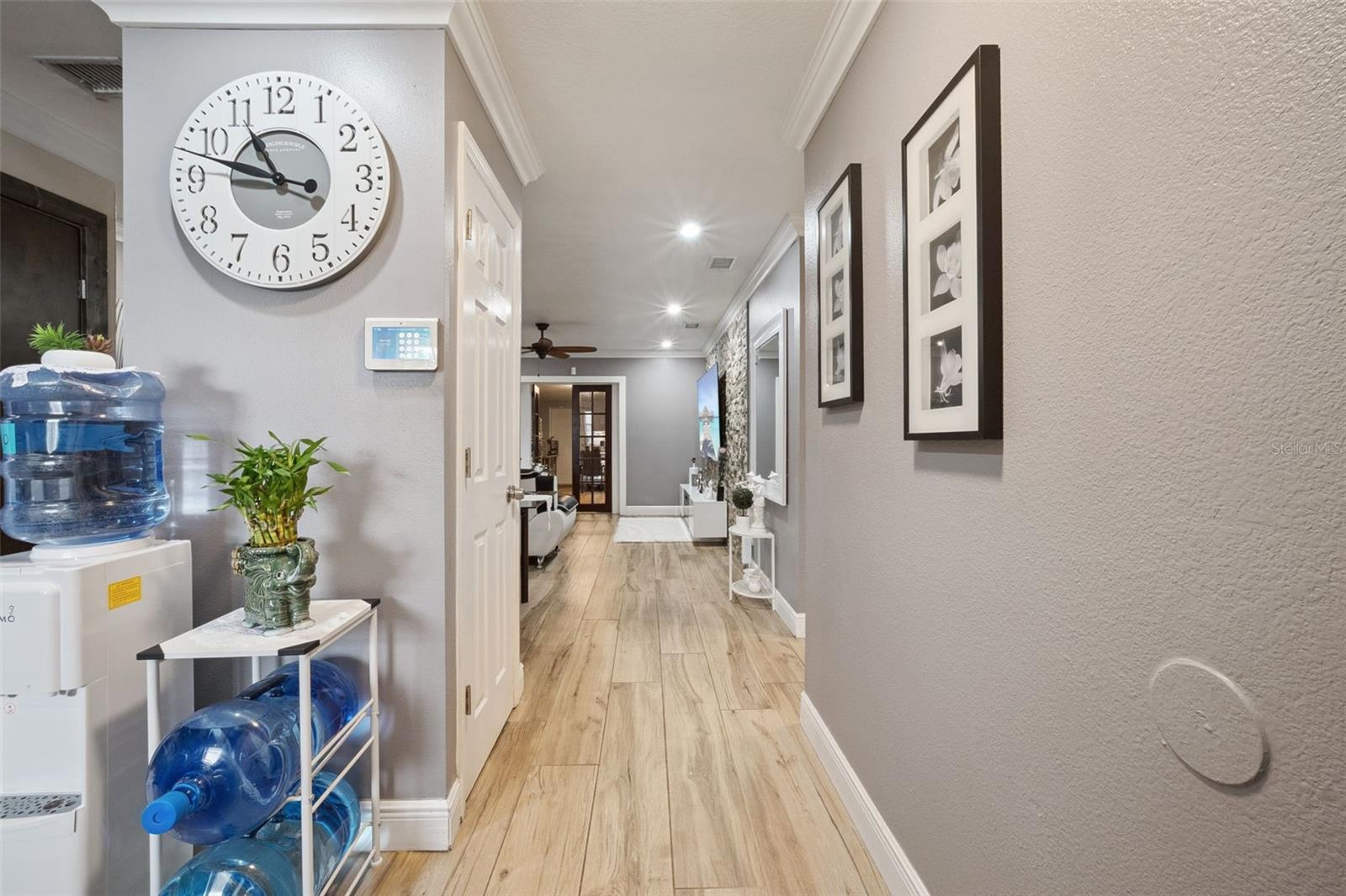 Image 3 of 24 For 6837 Edgefield Lane