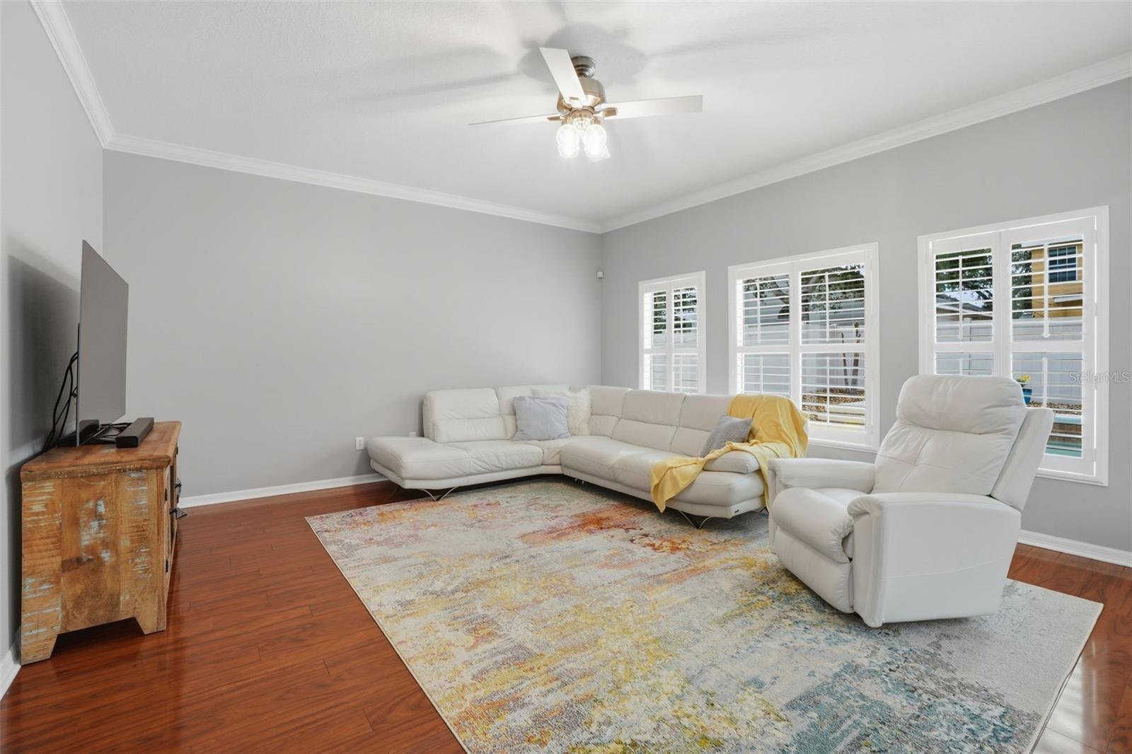 Image 10 of 52 For 5693 Daley Way