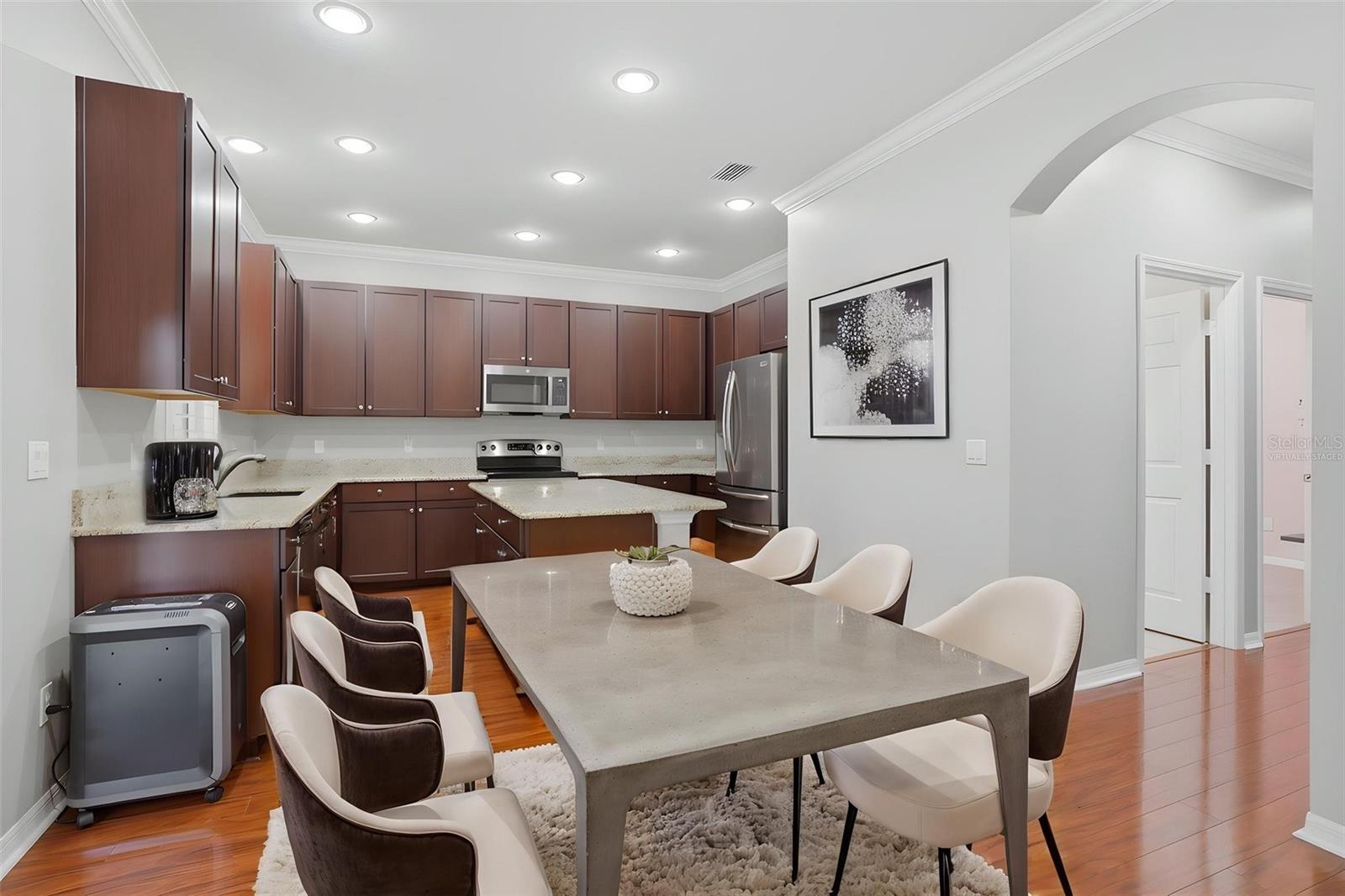 Image 12 of 52 For 5693 Daley Way