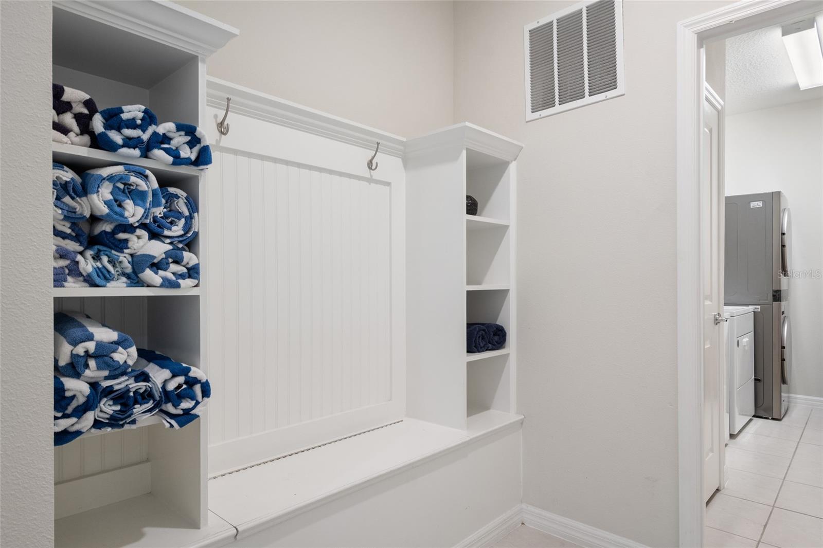 Image 11 of 93 For 4361 Lana Avenue