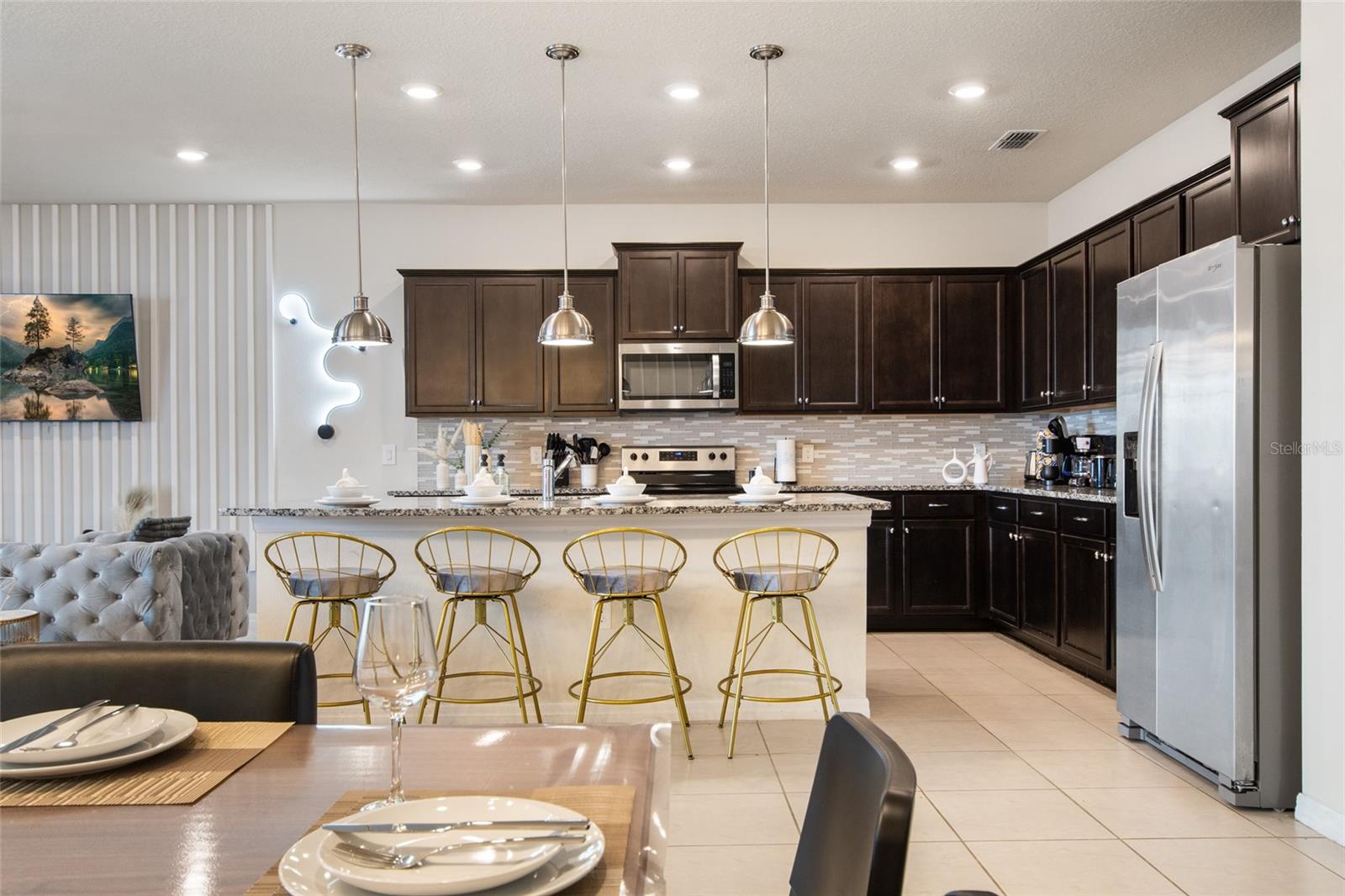 Image 20 of 93 For 4361 Lana Avenue