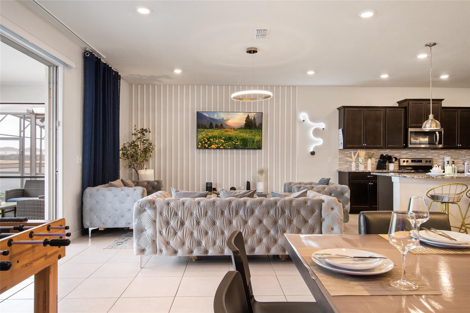 Image 25 of 93 For 4361 Lana Avenue