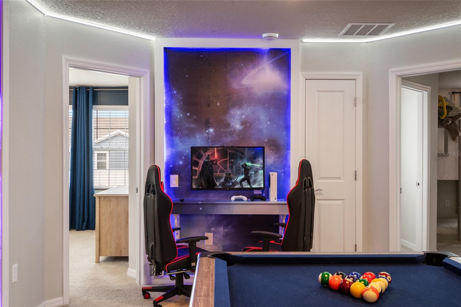 Image 45 of 93 For 4361 Lana Avenue