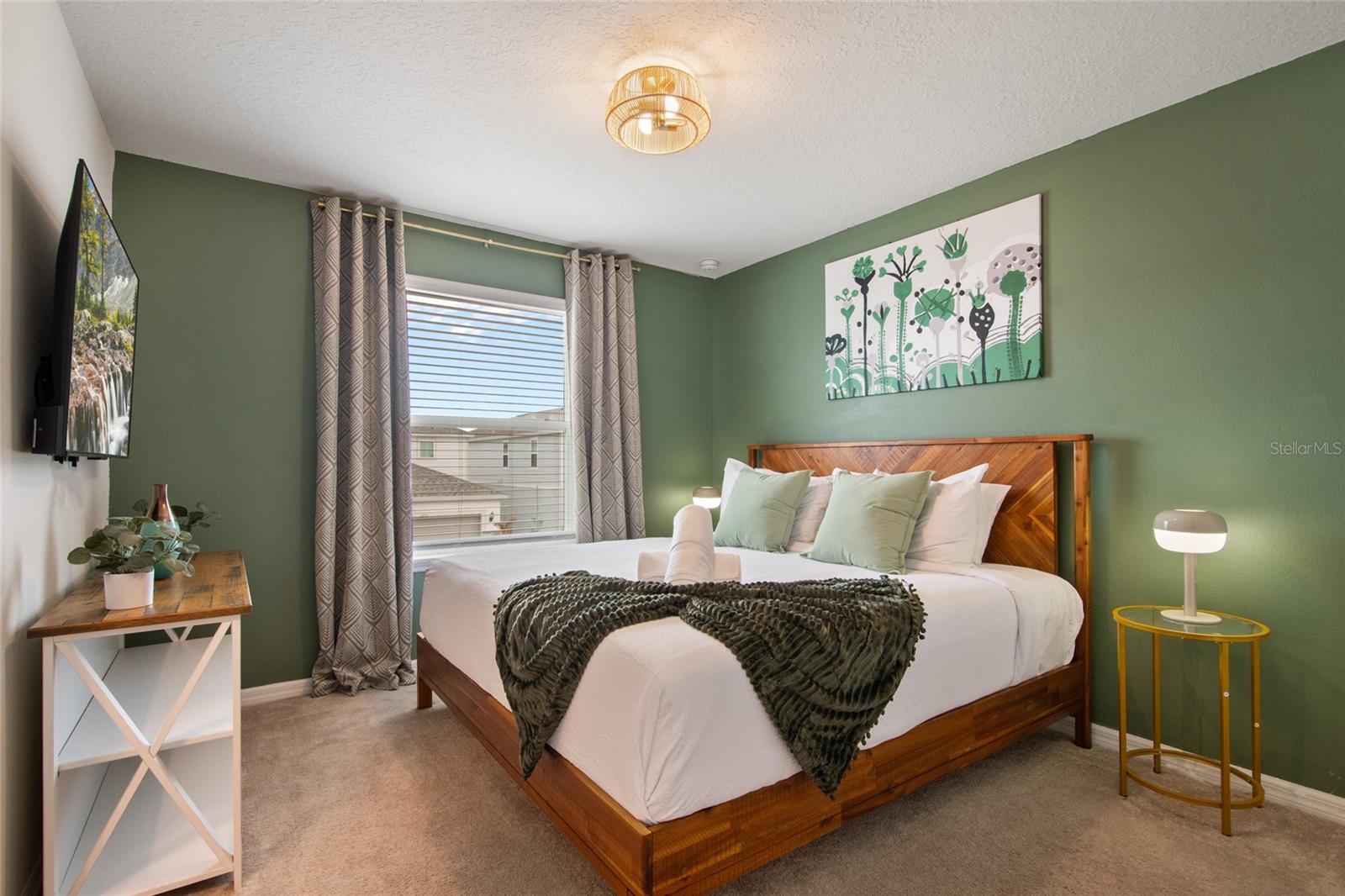 Image 52 of 93 For 4361 Lana Avenue