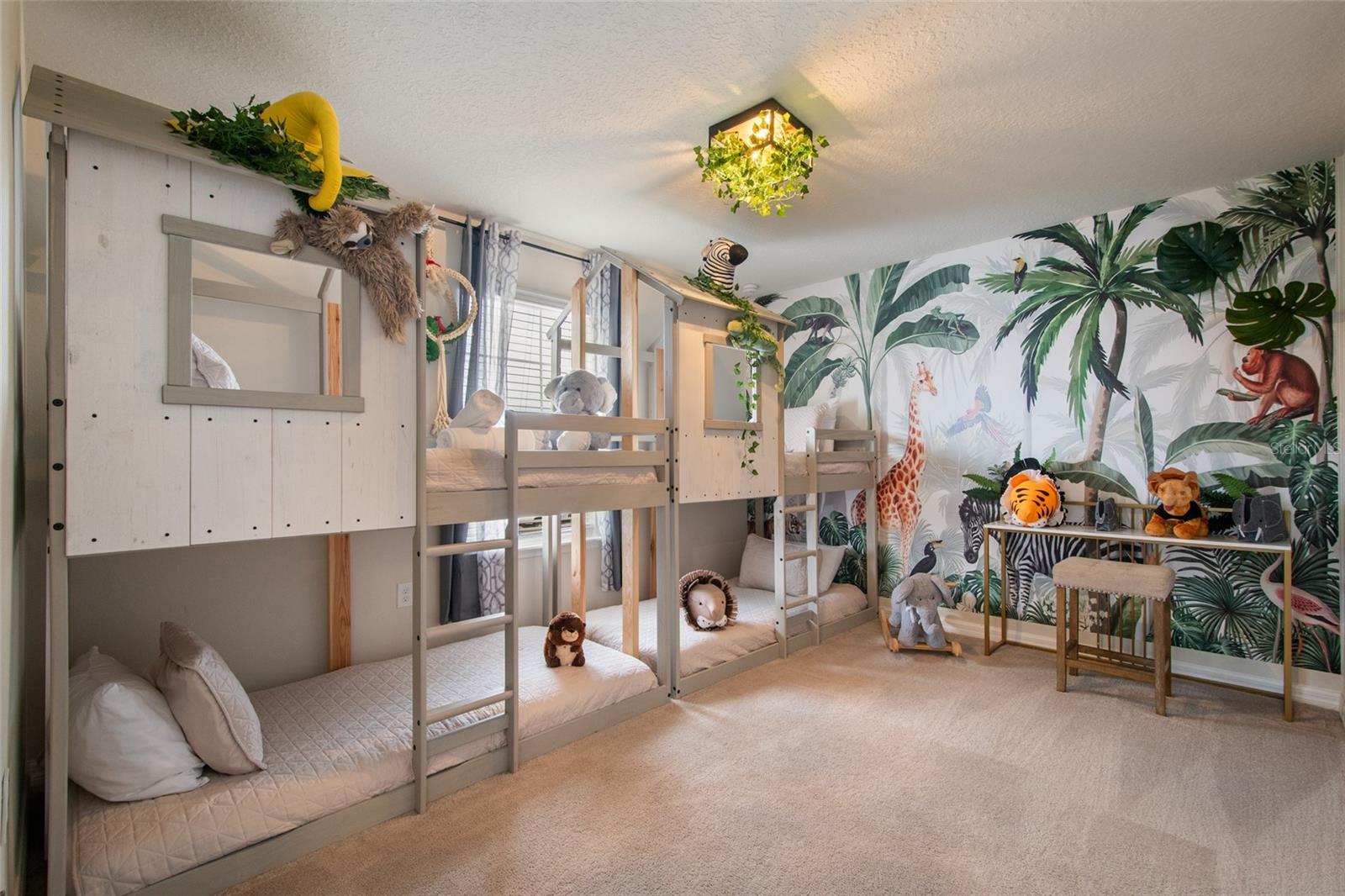 Image 55 of 93 For 4361 Lana Avenue