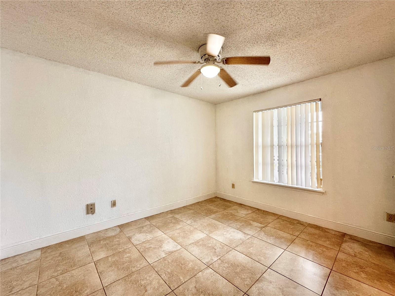 Image 21 of 38 For 2550 Alafaya Trail 12206