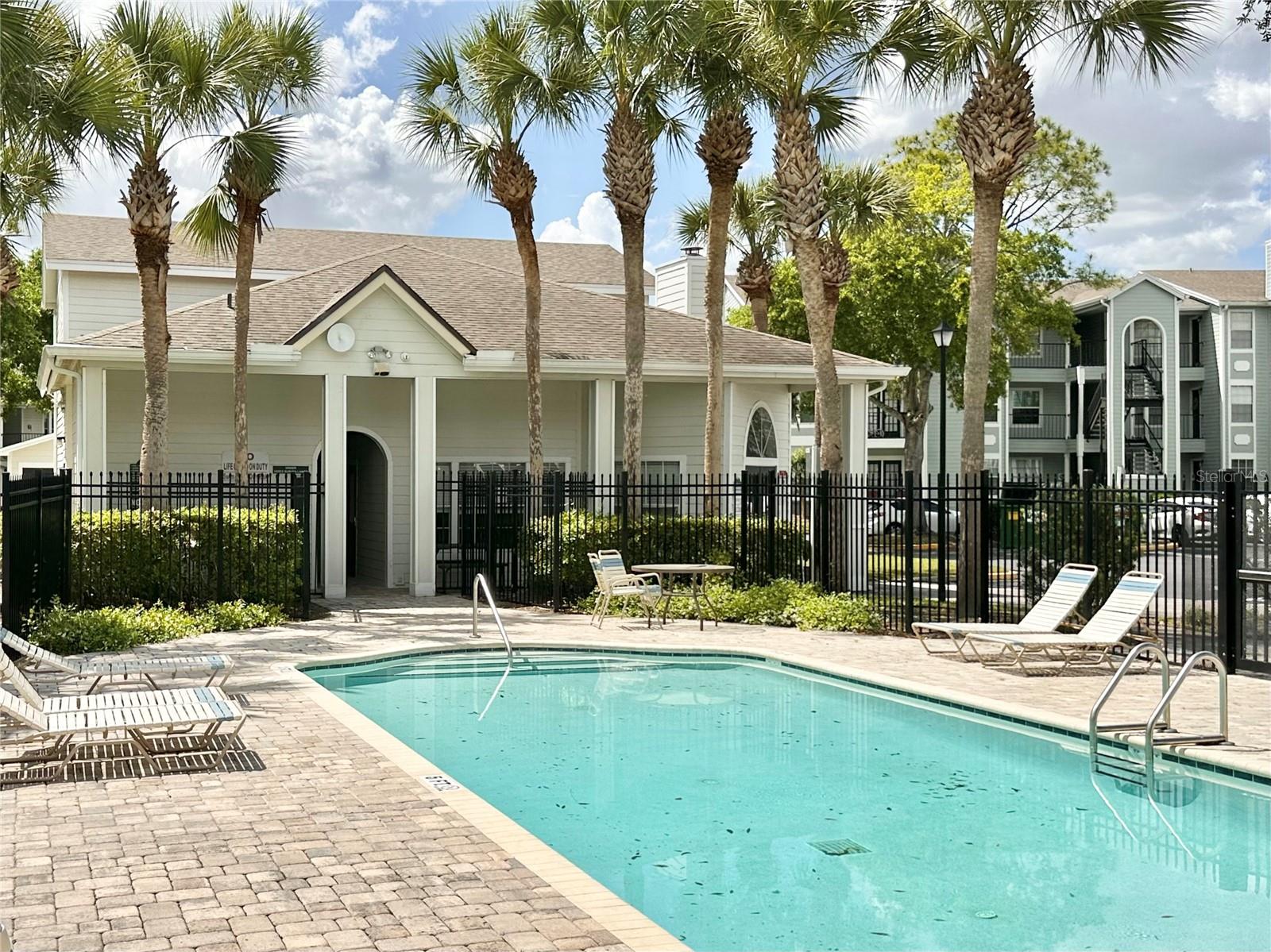 Image 36 of 38 For 2550 Alafaya Trail 12206