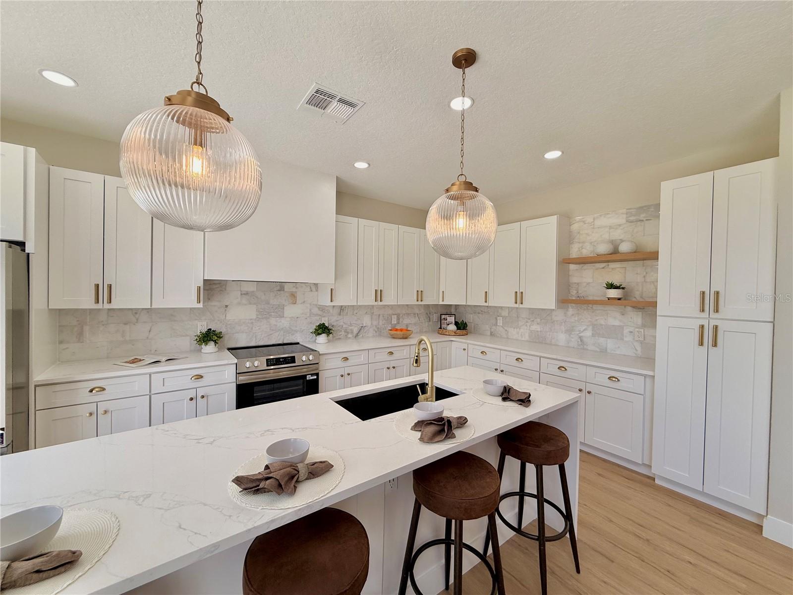 Image 12 of 75 For 13752 Hidden Forest Circle