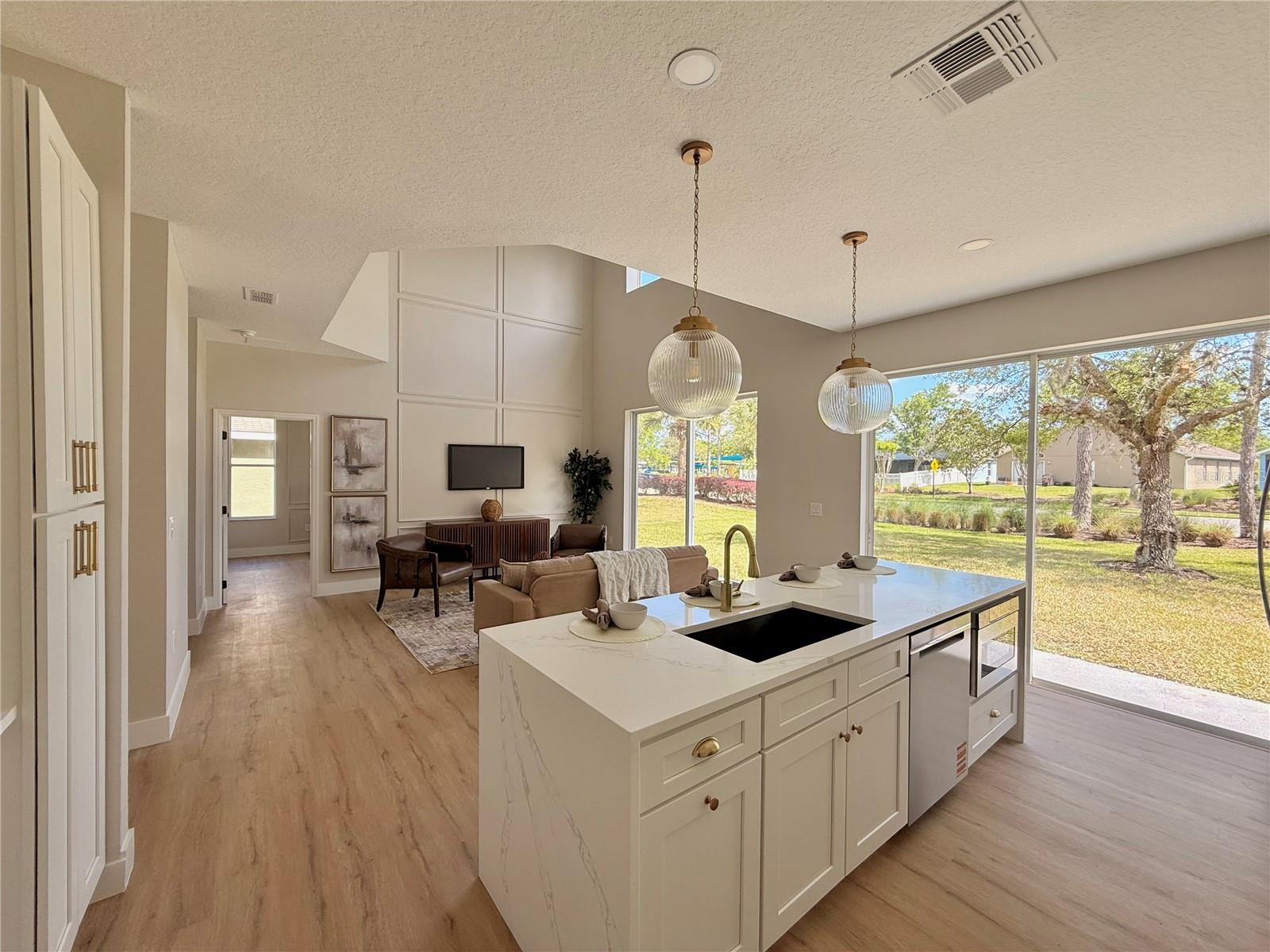 Image 17 of 75 For 13752 Hidden Forest Circle