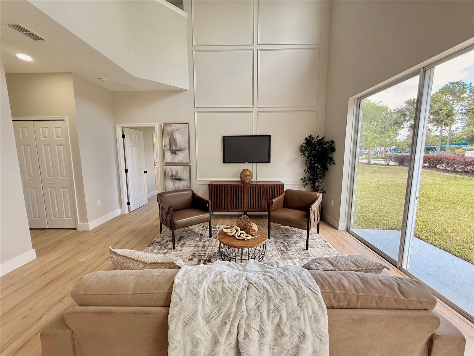 Image 20 of 75 For 13752 Hidden Forest Circle