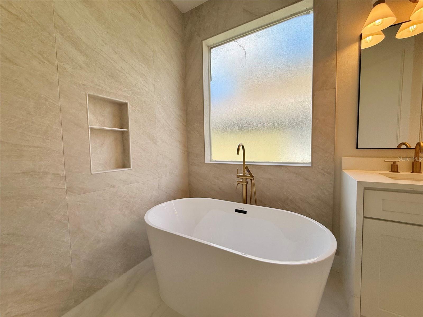 Image 29 of 75 For 13752 Hidden Forest Circle