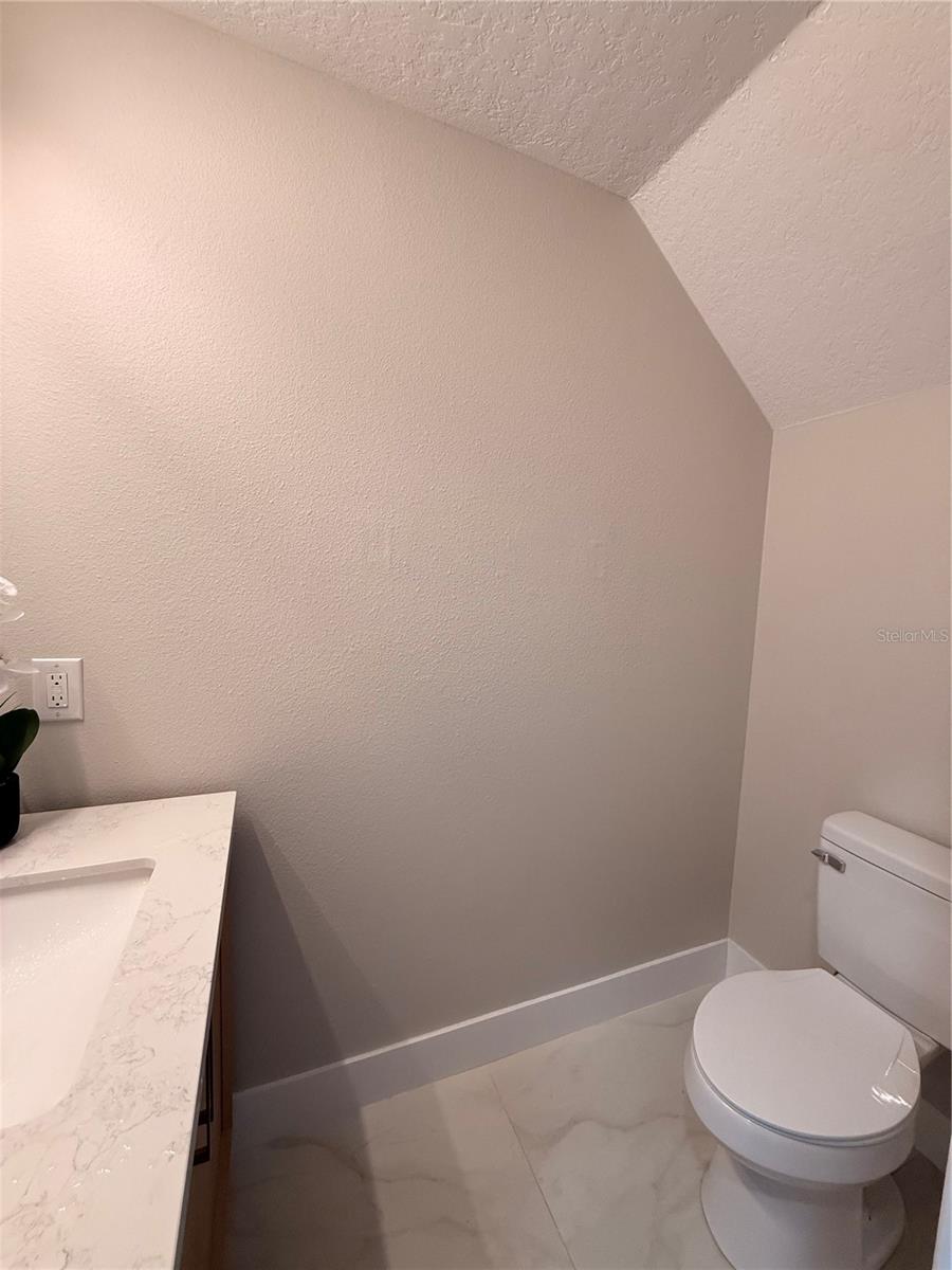 Image 39 of 75 For 13752 Hidden Forest Circle