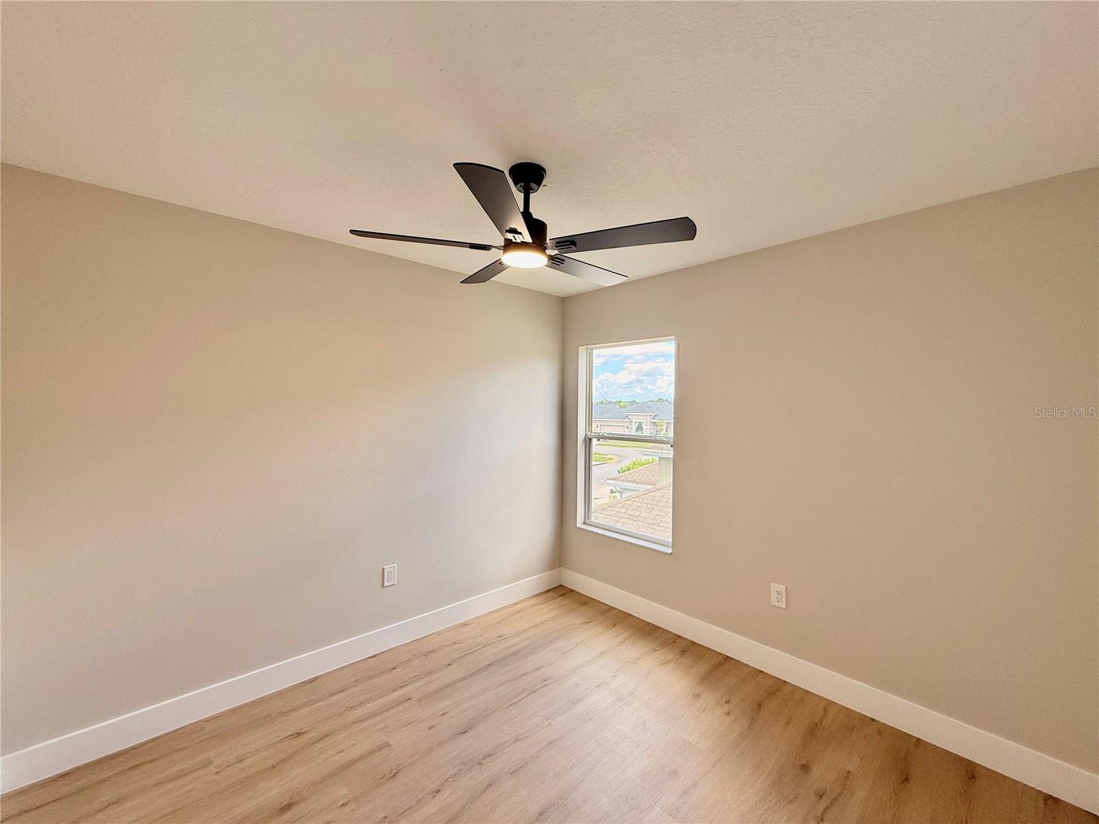 Image 60 of 75 For 13752 Hidden Forest Circle