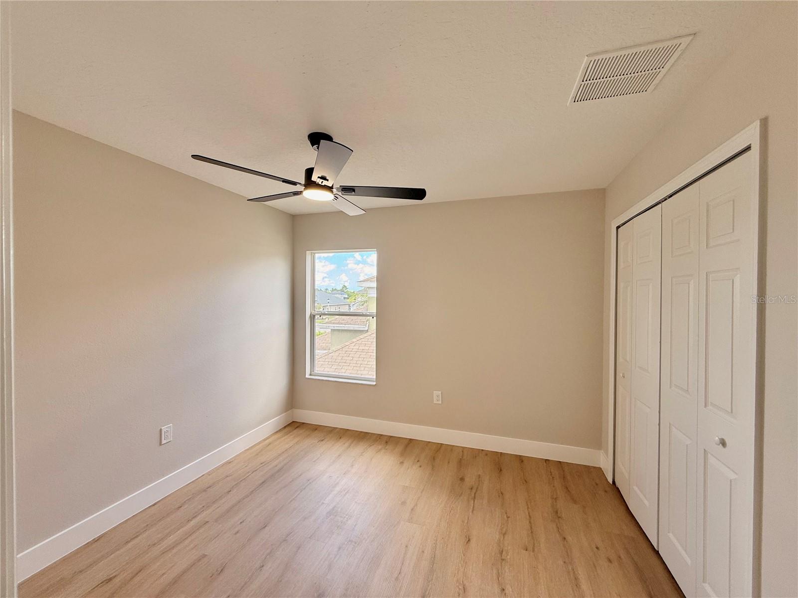 Image 61 of 75 For 13752 Hidden Forest Circle