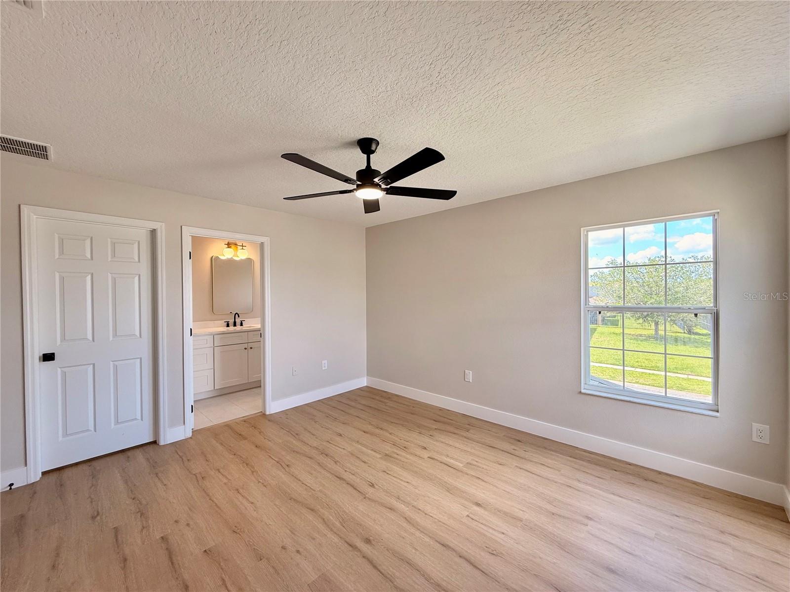 Image 65 of 75 For 13752 Hidden Forest Circle