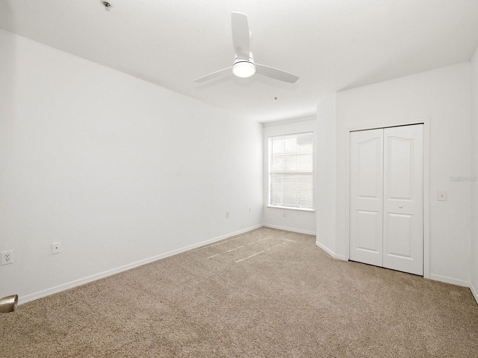 Image 21 of 43 For 6169 Metrowest Boulevard 305