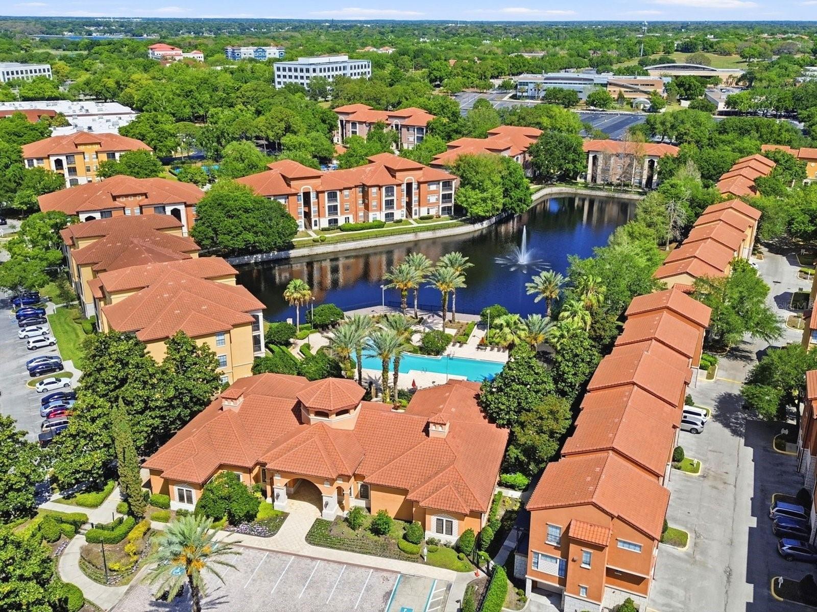 Image 37 of 43 For 6169 Metrowest Boulevard 305