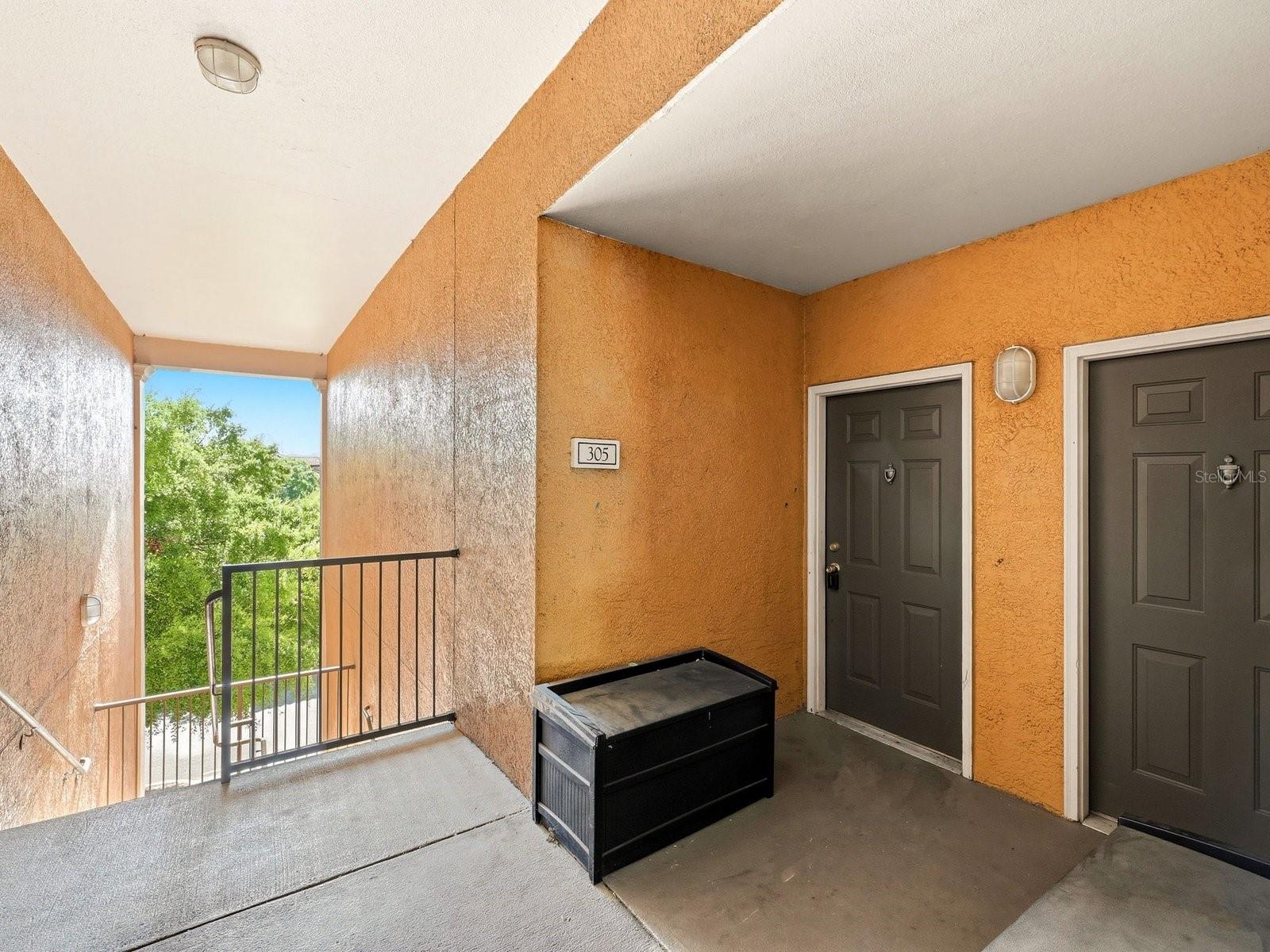 Image 6 of 43 For 6169 Metrowest Boulevard 305