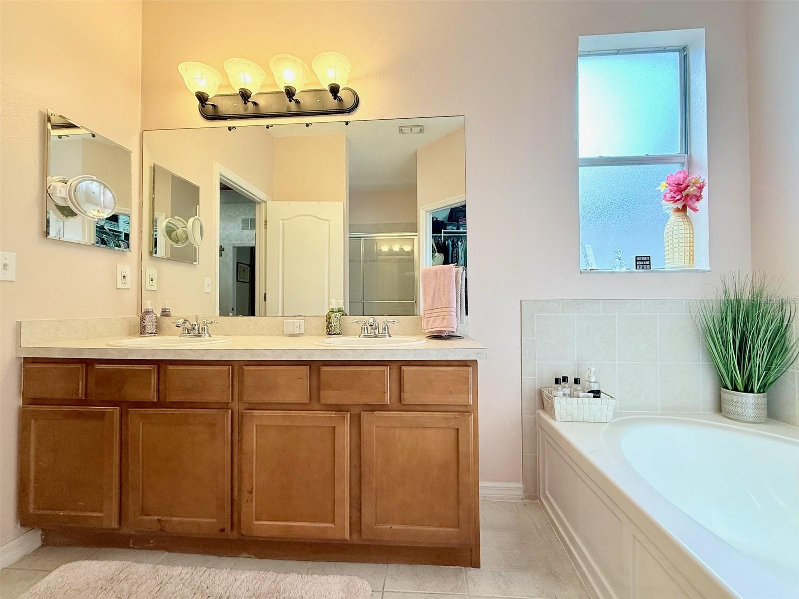 Image 16 of 28 For 12936 Turnstone Court