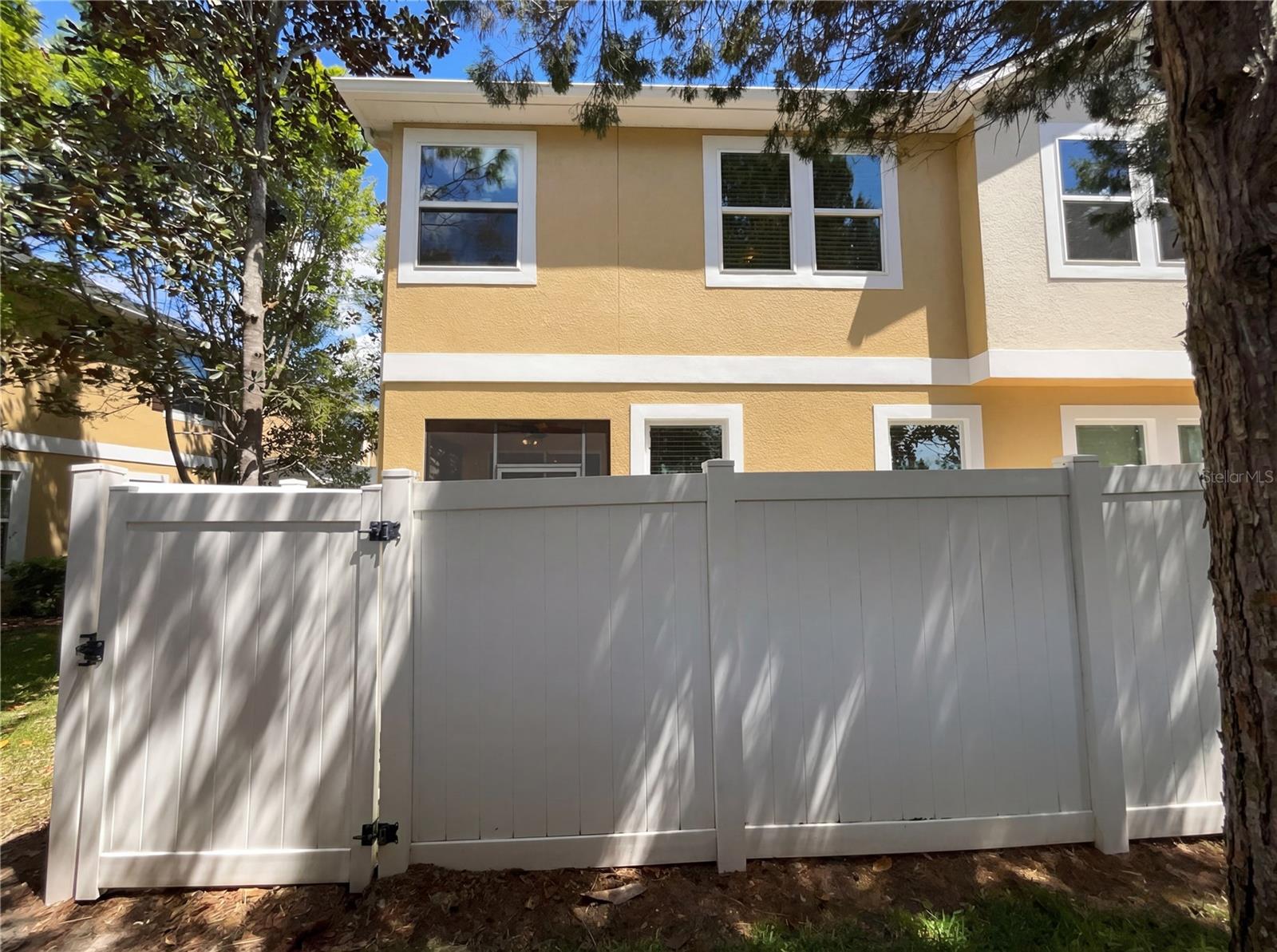 Image 9 of 27 For 14368 Desert Haven Street 4106