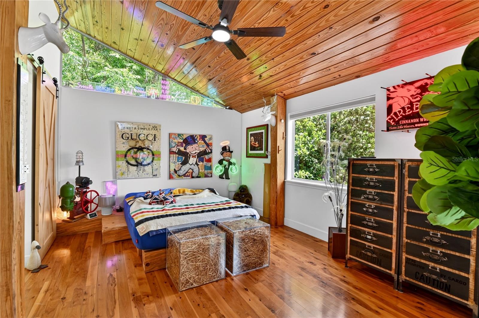 Image 25 of 91 For 3717 Laughlin Road