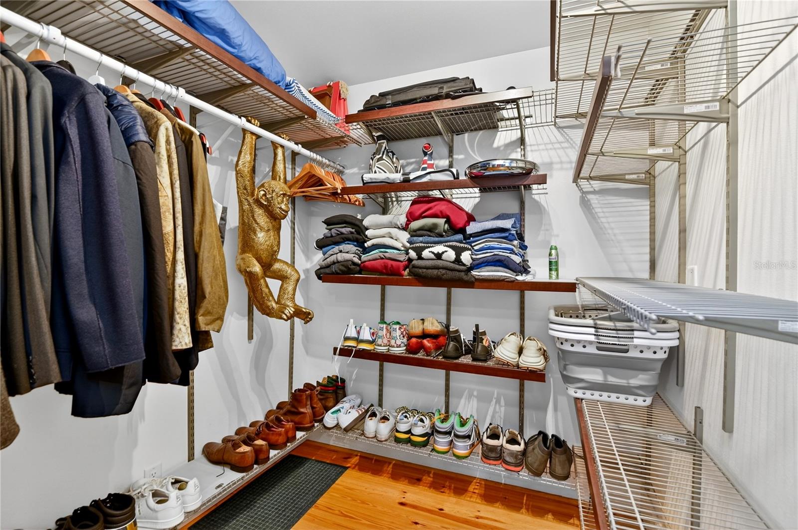 Image 31 of 91 For 3717 Laughlin Road