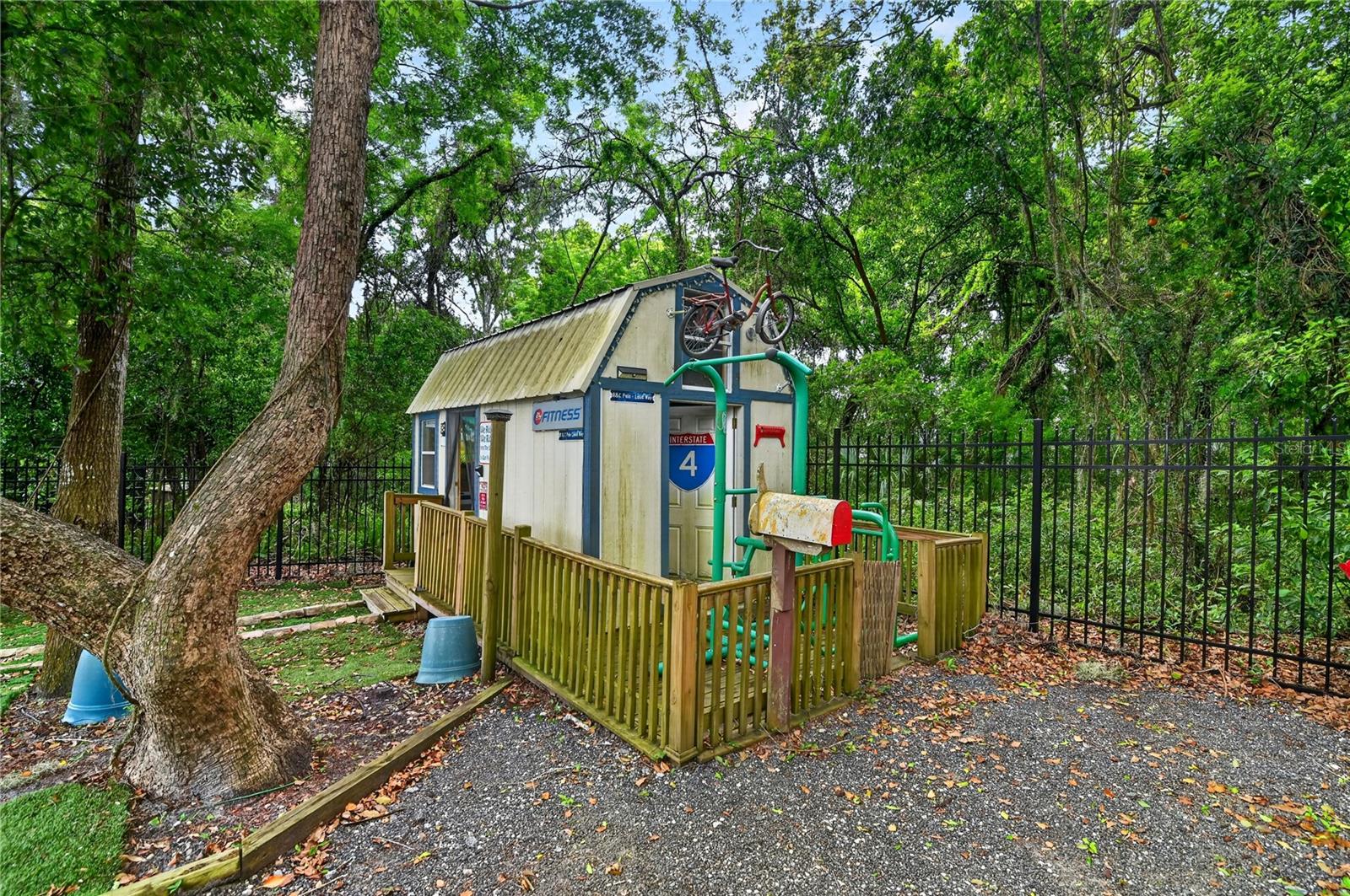 Image 77 of 91 For 3717 Laughlin Road