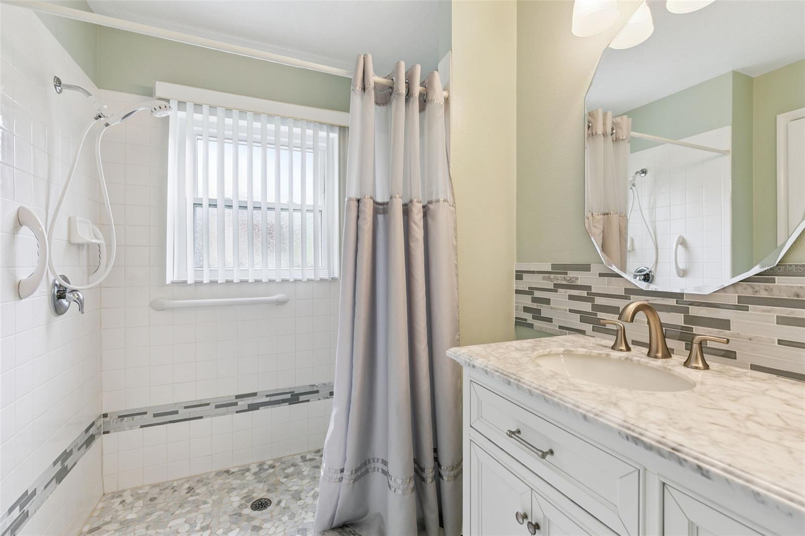 Image 23 of 33 For 11730 Kennington Court