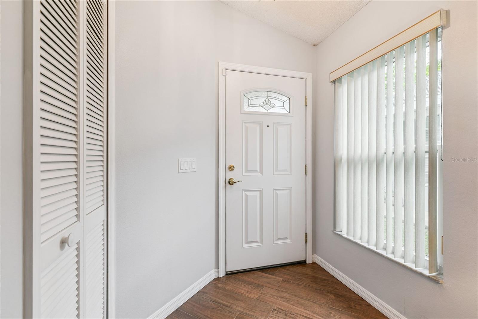 Image 5 of 33 For 11730 Kennington Court