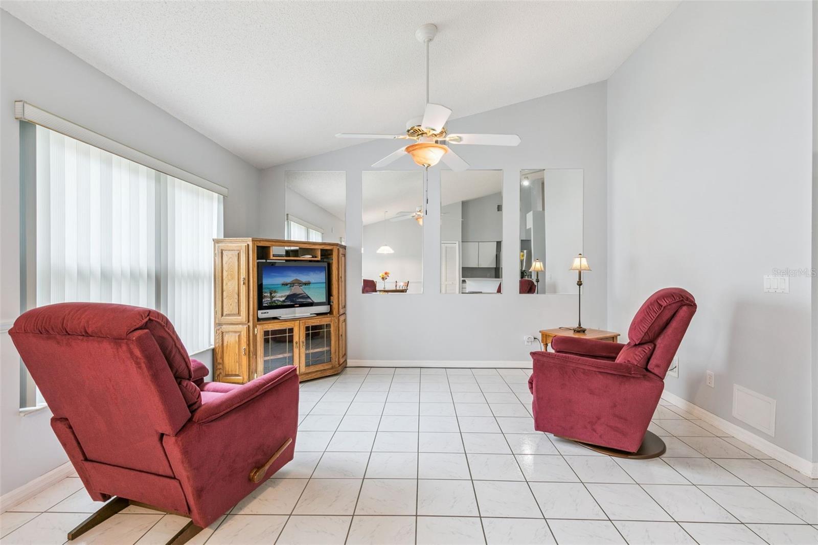 Image 6 of 33 For 11730 Kennington Court