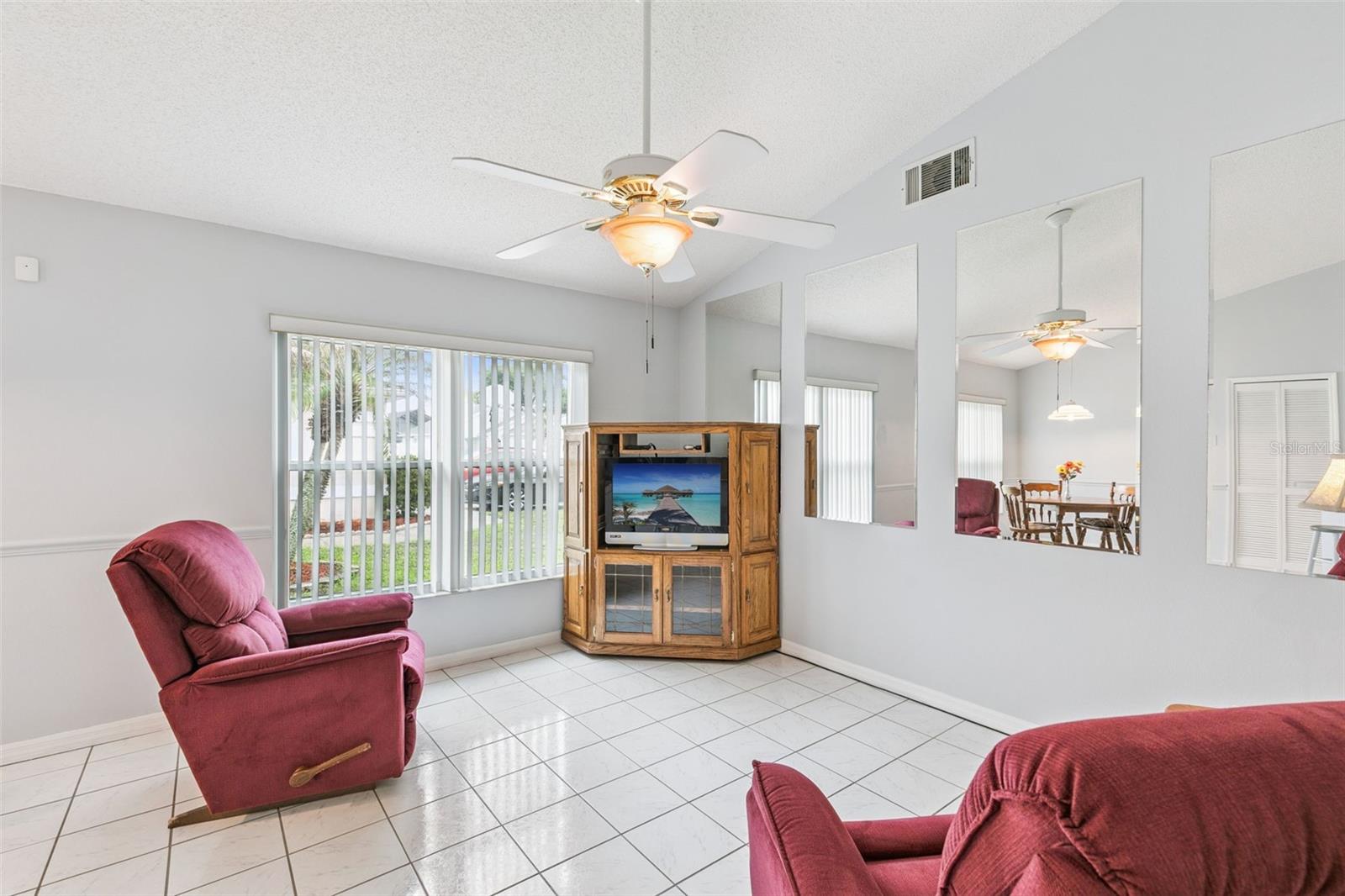 Image 7 of 33 For 11730 Kennington Court