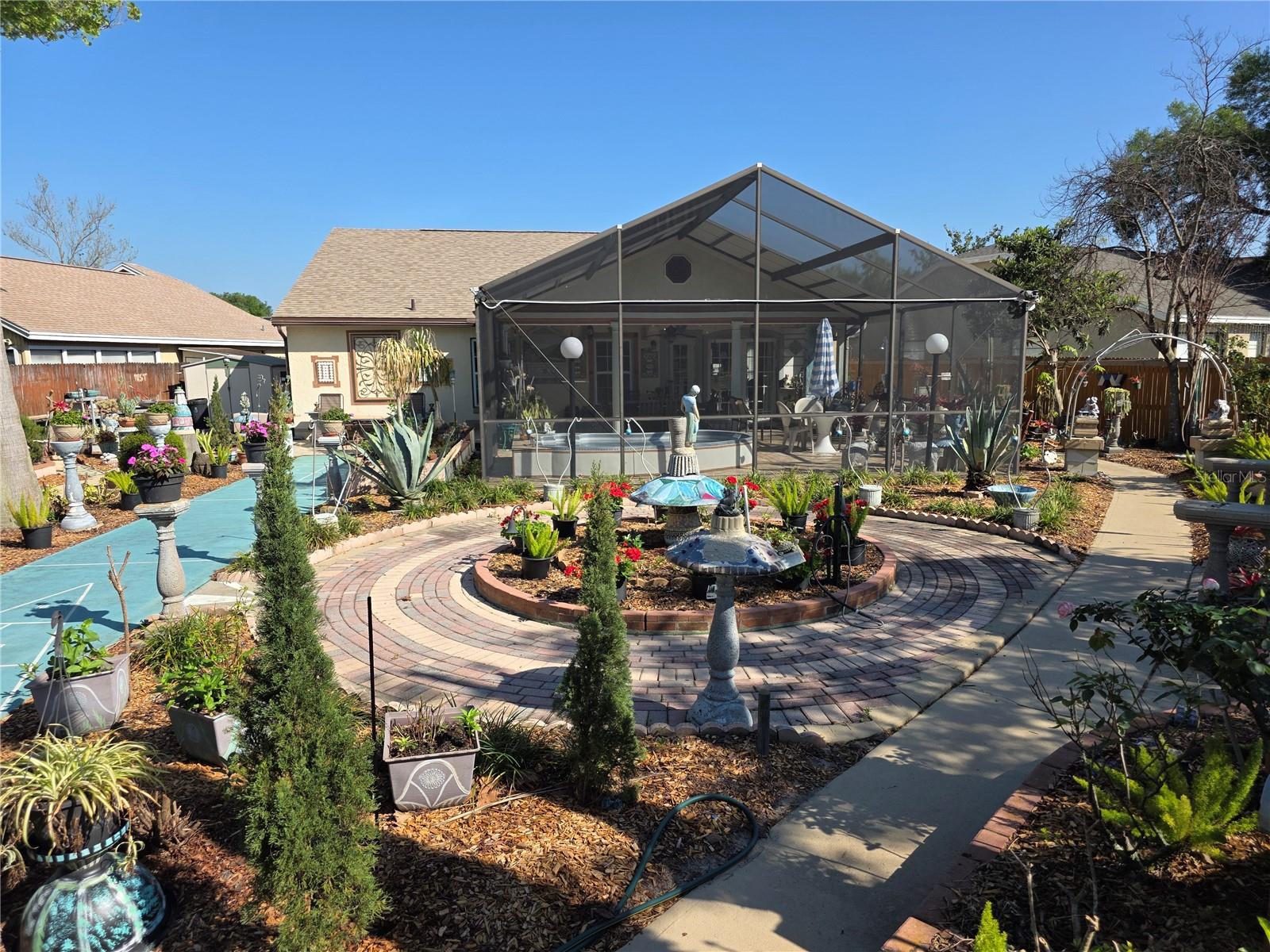 Image 25 of 26 For 866 Charing Cross Circle