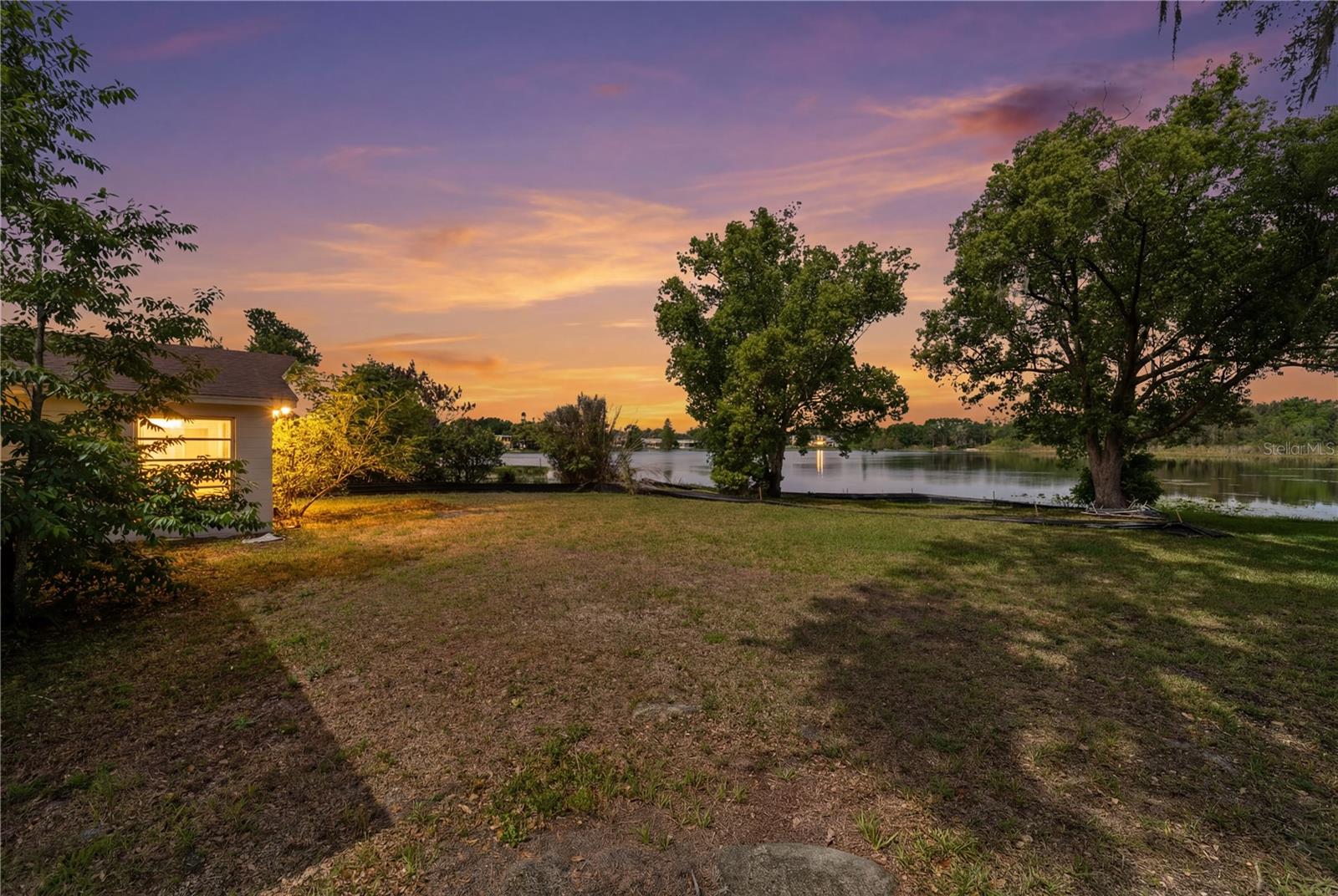 Image 6 of 24 For 1881 Lake Spier Drive