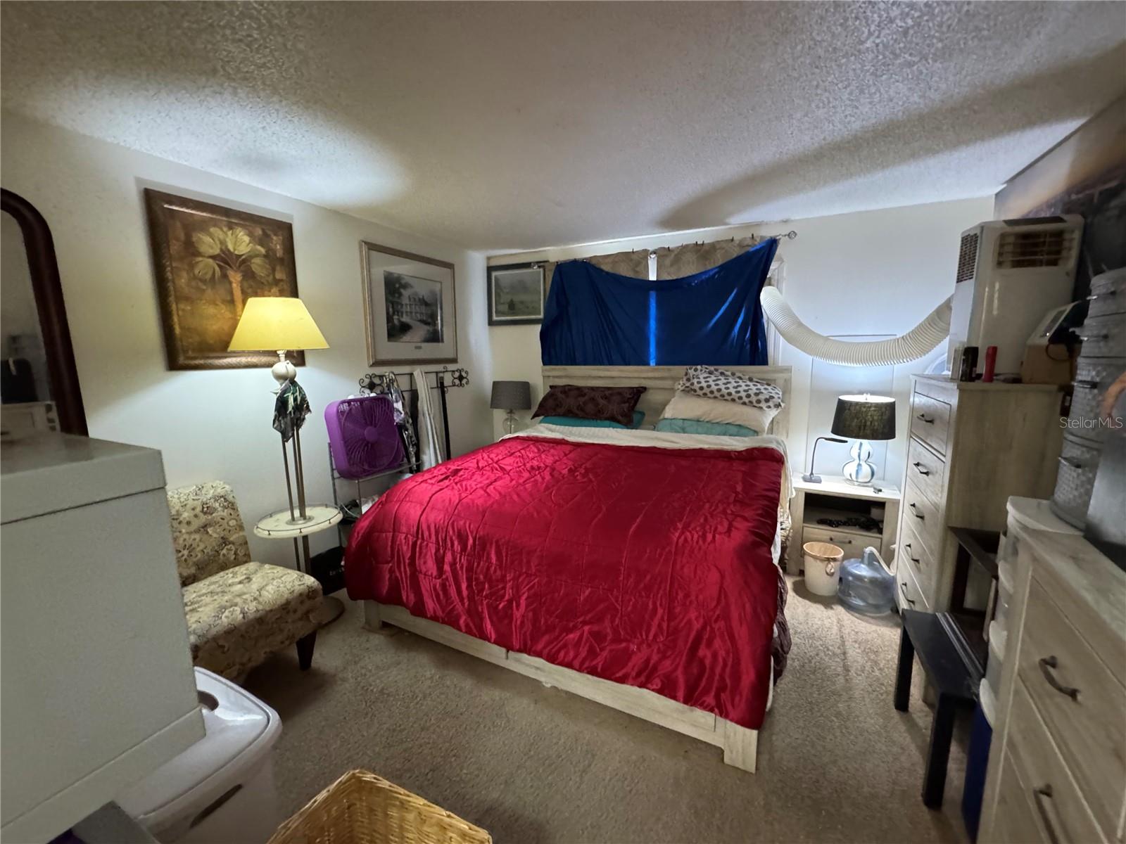 Image 15 of 20 For 944 Lake Destiny Road A