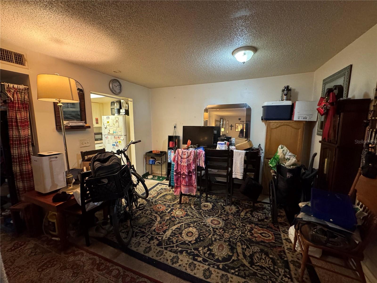 Image 5 of 20 For 944 Lake Destiny Road A