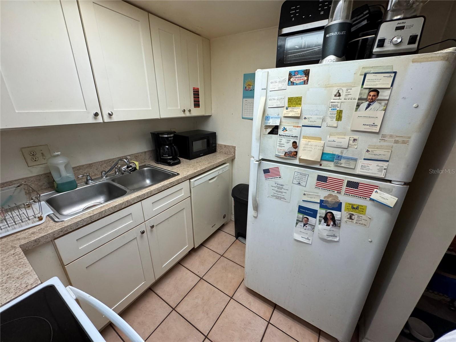 Image 8 of 20 For 944 Lake Destiny Road A