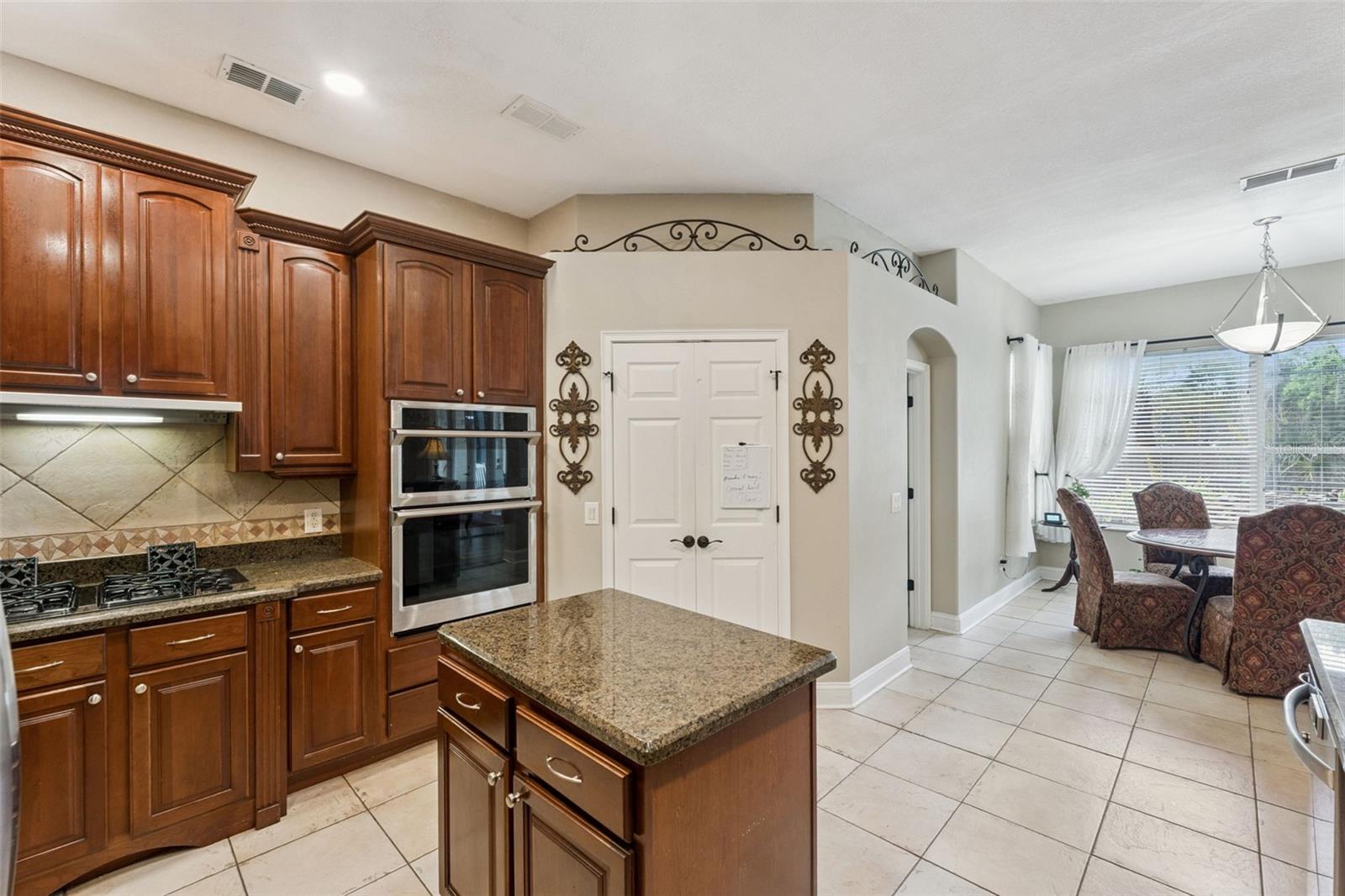 Image 16 of 61 For 216 Juniper Ridge Court