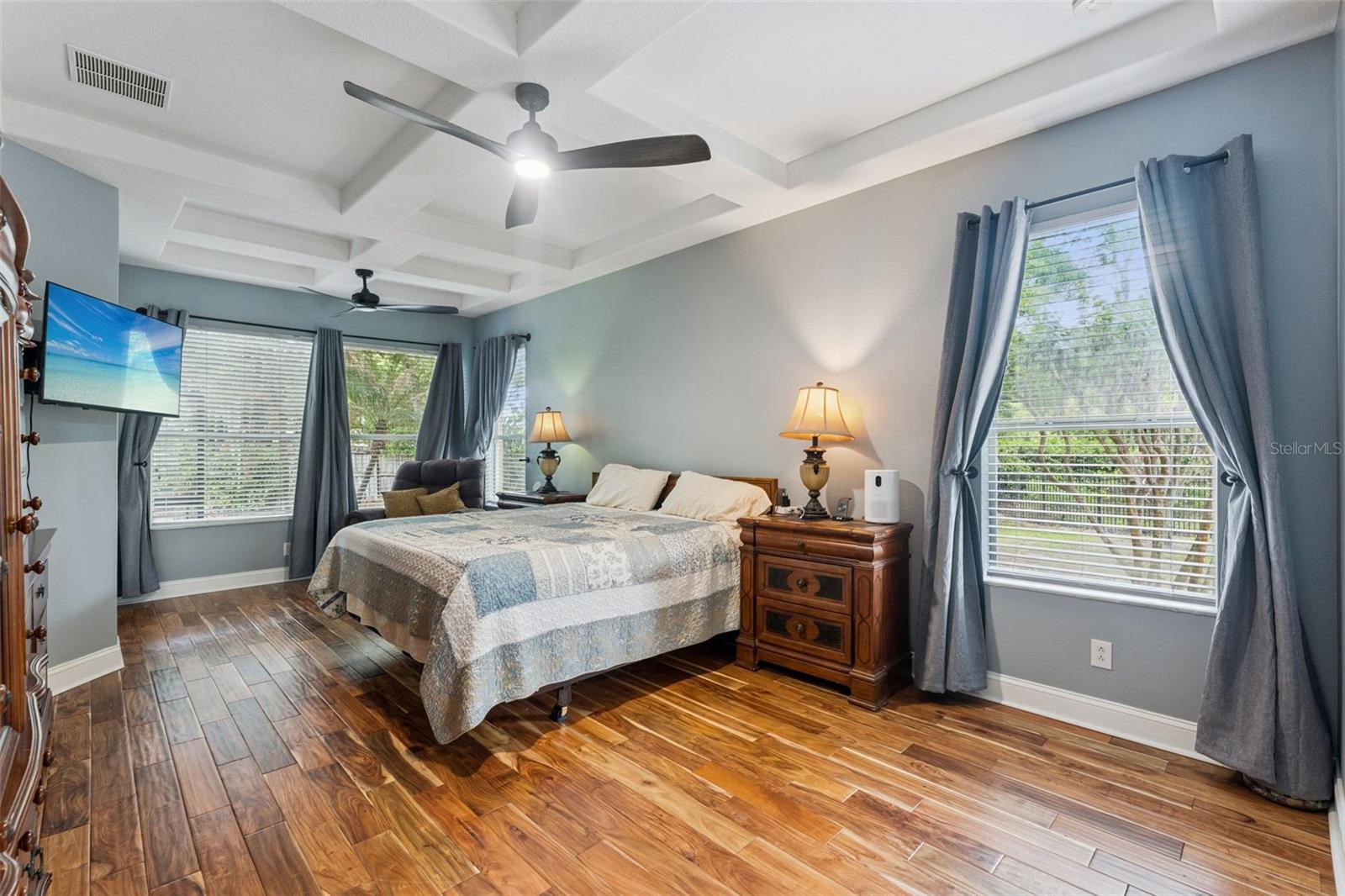 Image 20 of 61 For 216 Juniper Ridge Court