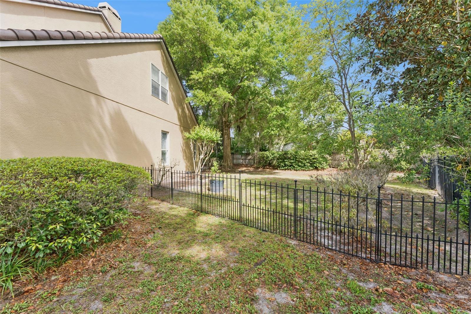 Image 53 of 61 For 216 Juniper Ridge Court