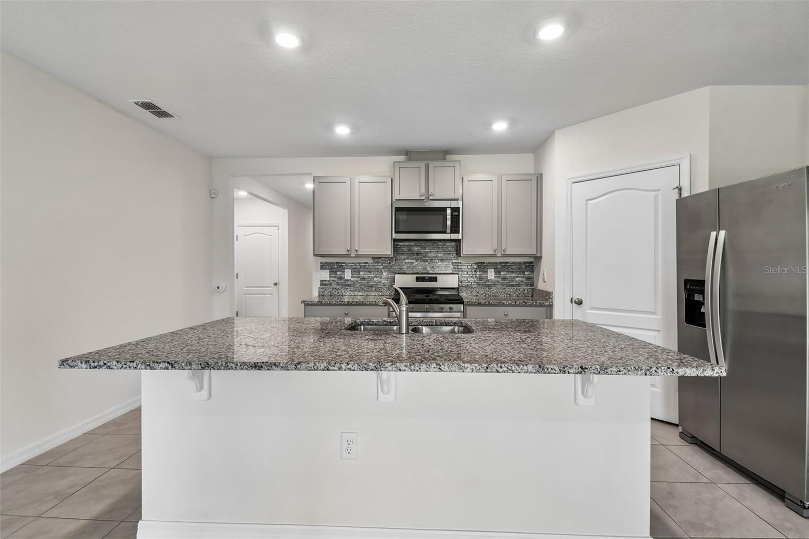 Image 13 of 64 For 727 Lazio Circle